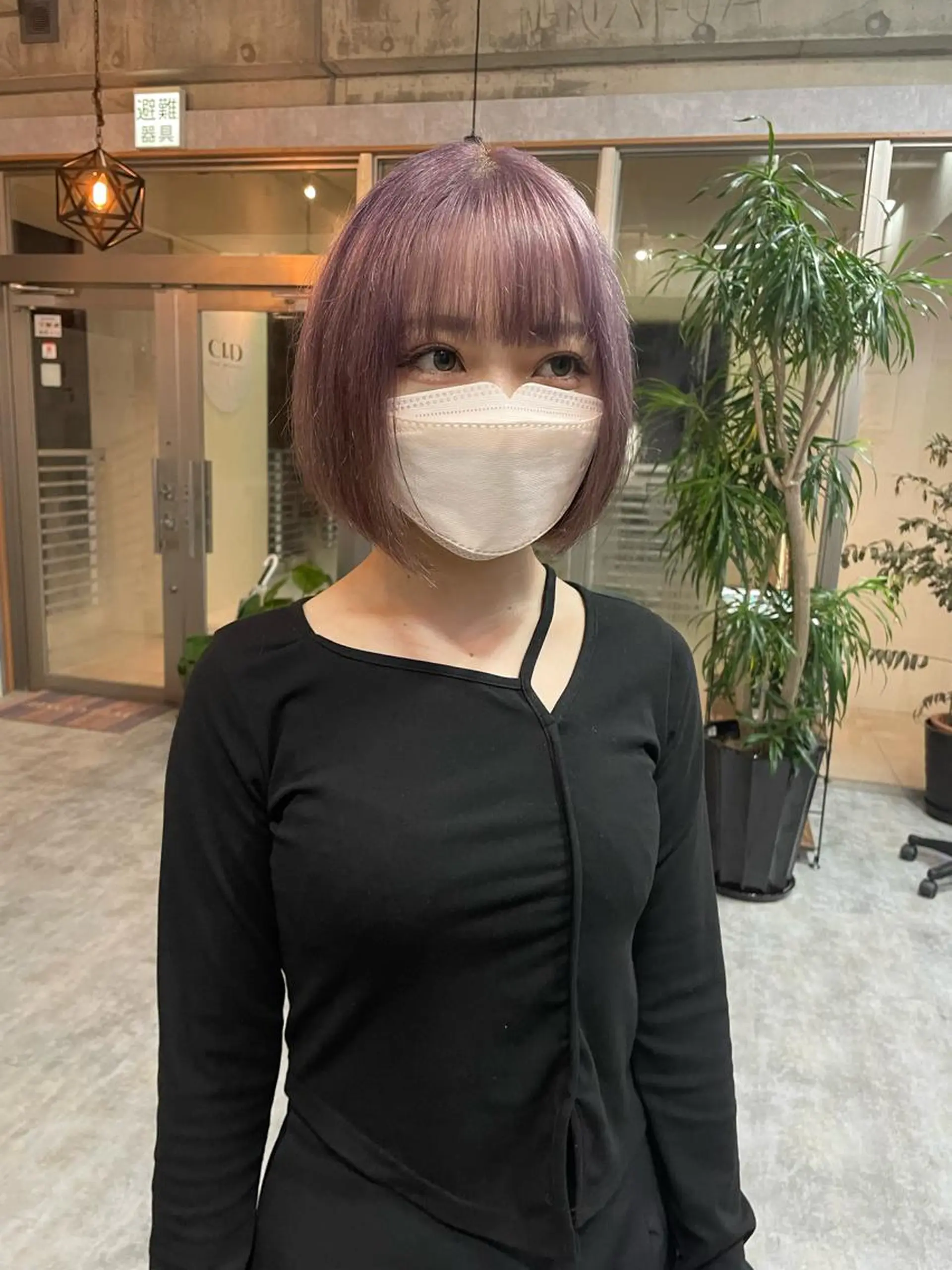 ショート アッシュ 韓国風カラー ボブ ハイライト 韓国風ヘア andKおもろまち店 艶ダブルカラー✨のヘアスタイル