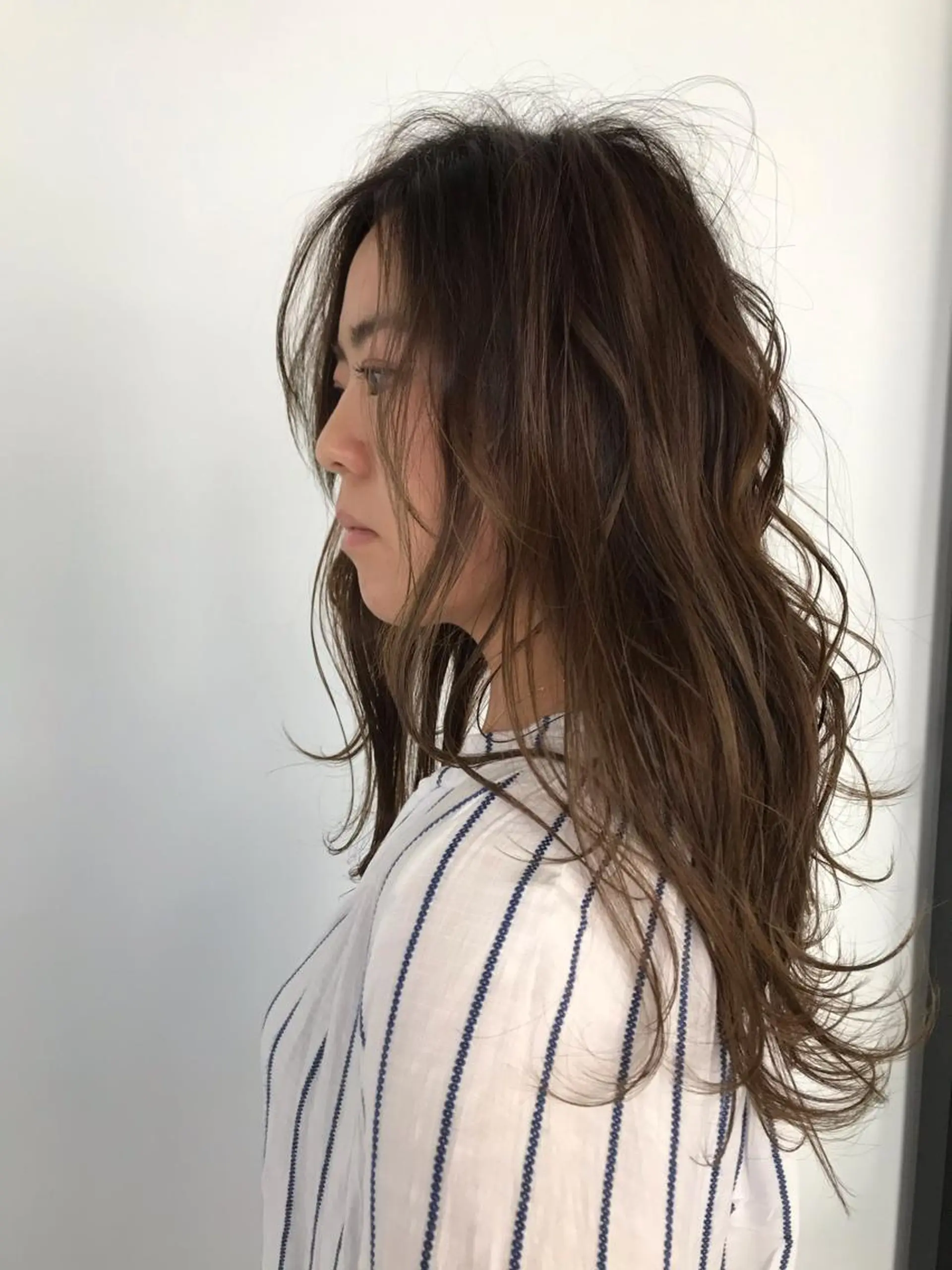 ロング カラー KOOKI スティードトーキョーのヘアスタイル