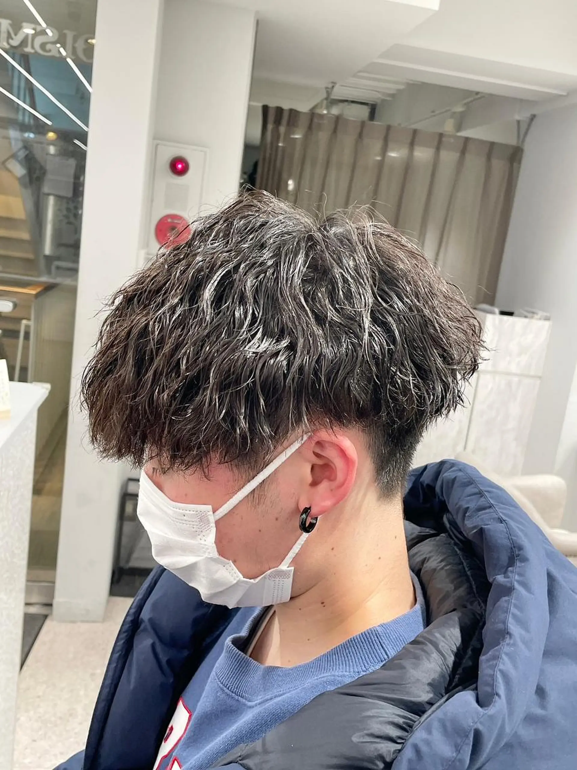 メンズ アップバング センターパート カルマパーマ マッシュ メンズパーマ メンズスタイリスト✨ 助川龍哉のヘアスタイル