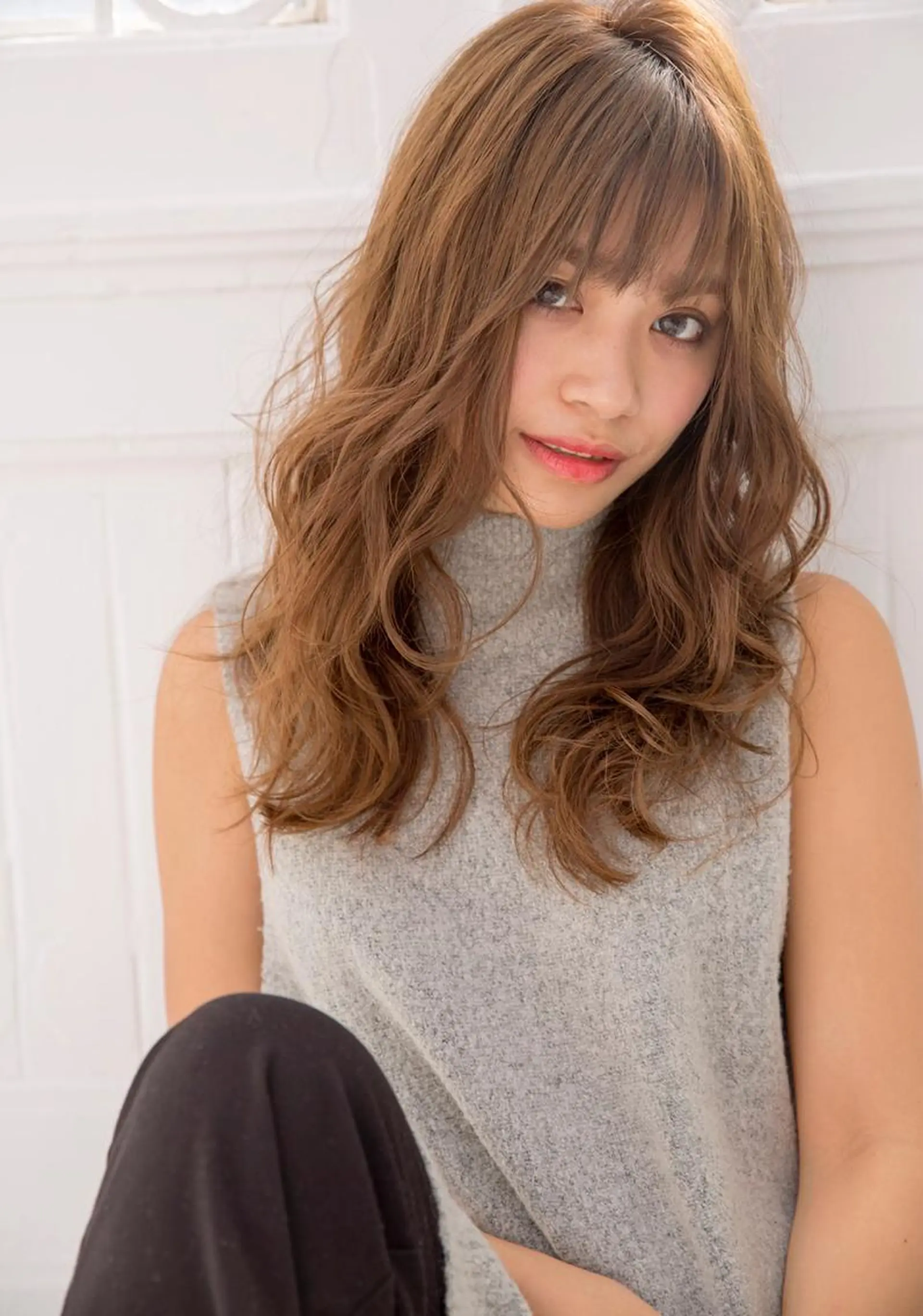 セミロング ○HITOMI ○のヘアスタイル