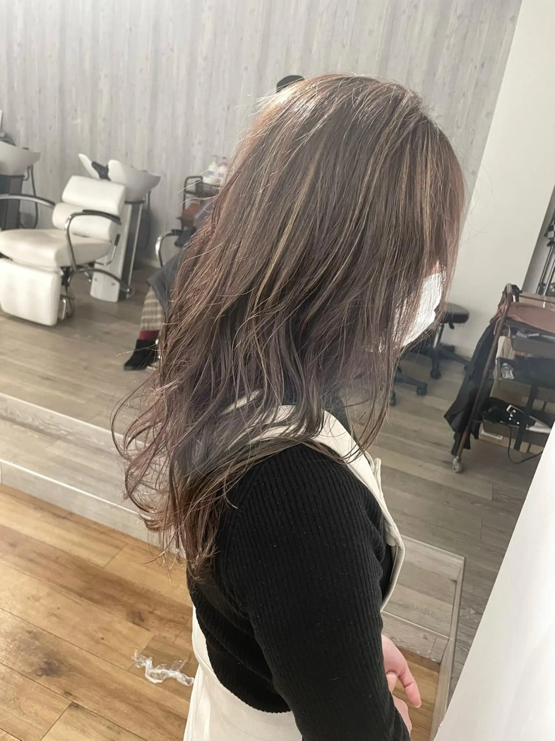 セミロング カラー カット ヘアカラー Le/a谷町 野上幹太のヘアスタイル