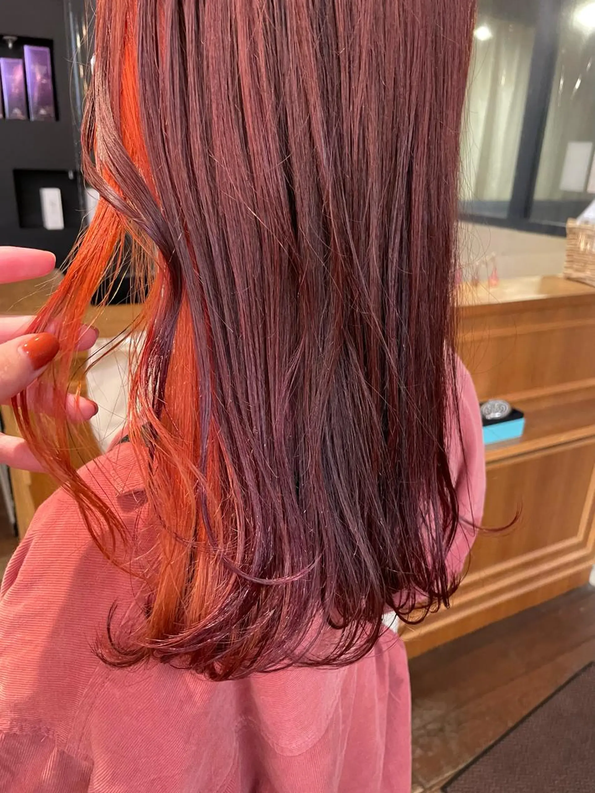 セミロング カラー ヘアアレンジ イヤリングカラー 抜け感ボブ×パーマ |kazaneのヘアスタイル