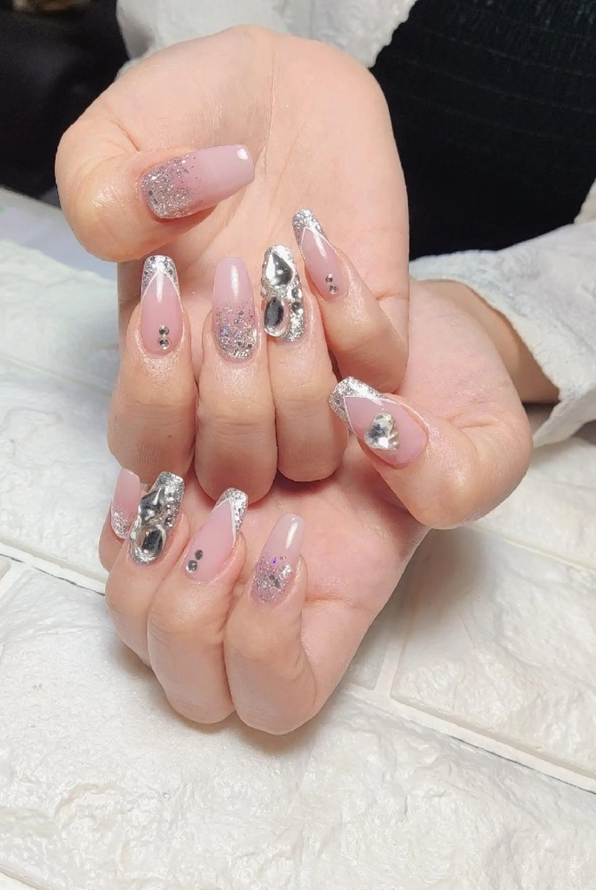 ネイル ハンドネイル E·U·B ネイル所属・横浜市中区曙町 E·U·Bネイルのネイルデザイン