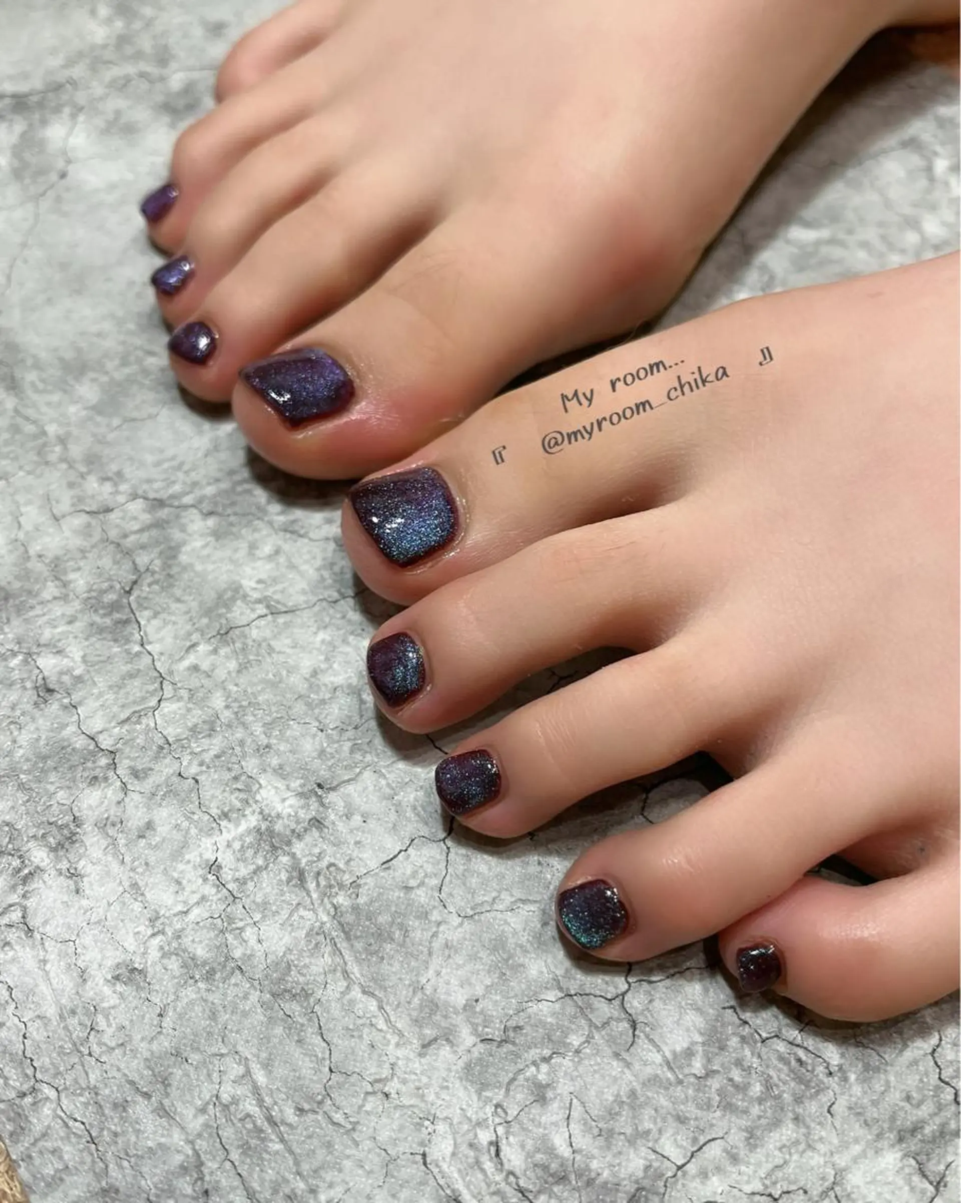 ネイル Amua.facial salon所属・ネイル・ハーブ Amua.新宿御苑のエステ・リラクイメージ