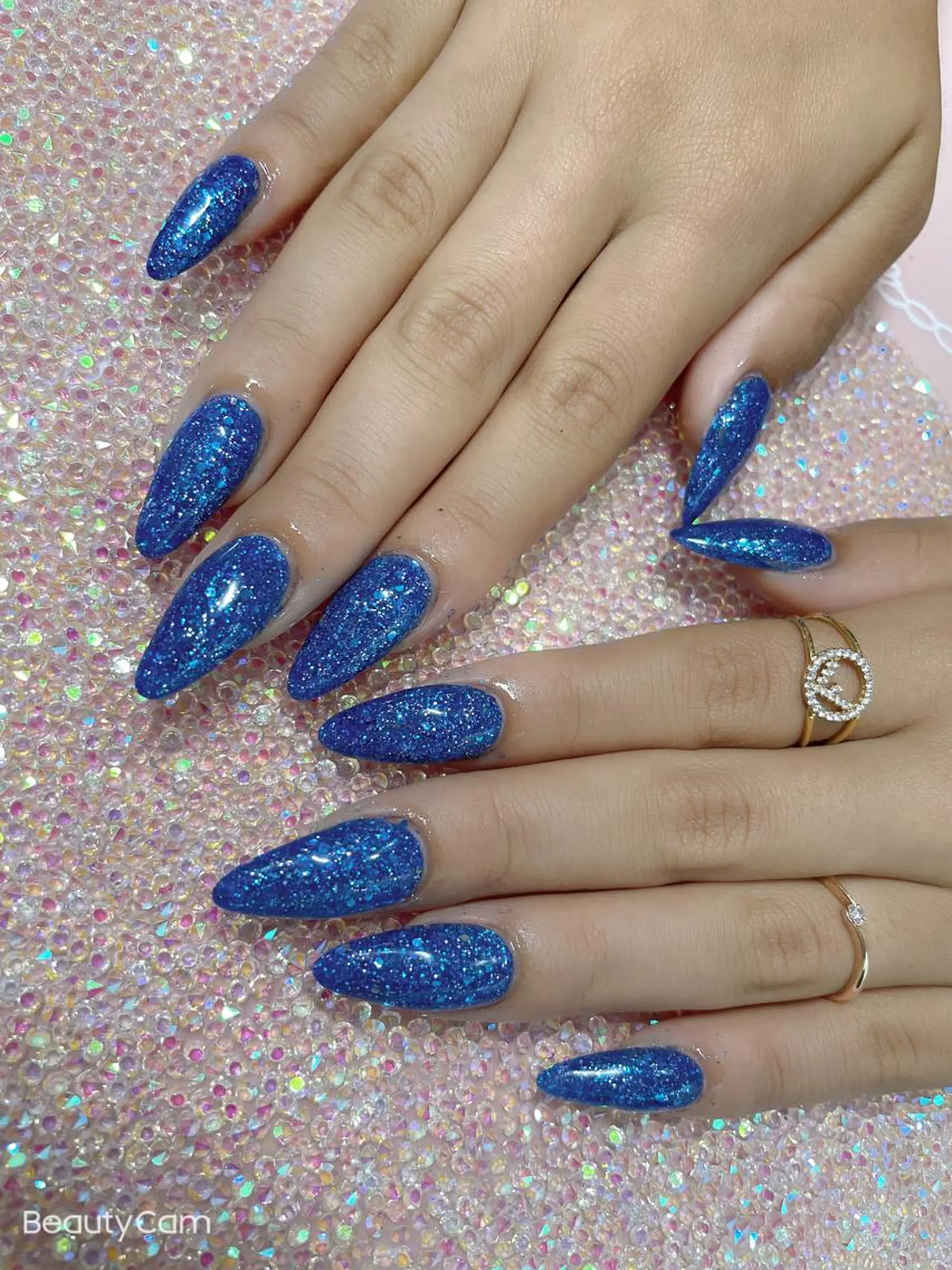 ミディアム ネイル ハンドネイル 《LB》ラブリエ Nail&eyeのマツエク・マツパデザイン