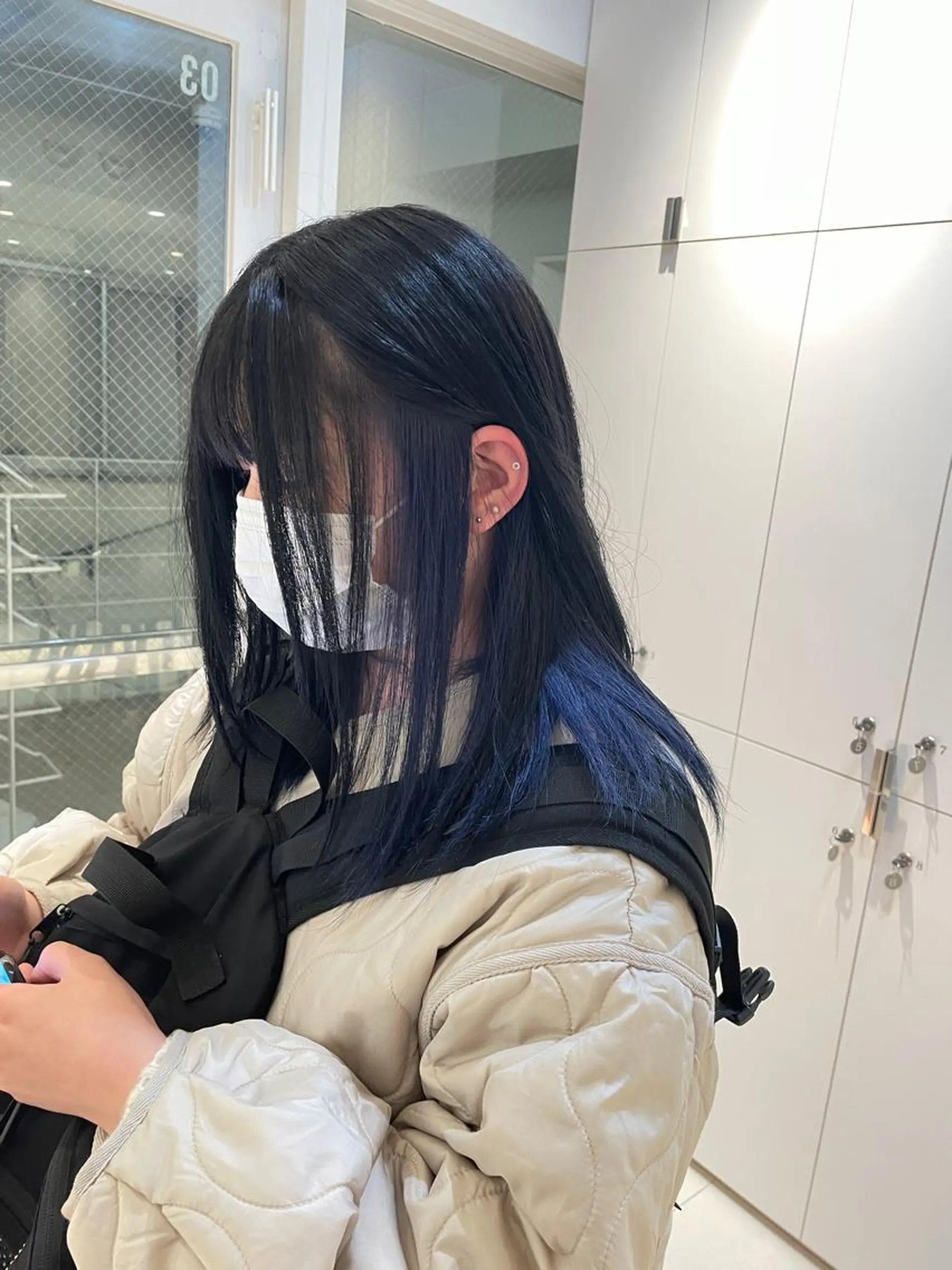 セミロング カラー ヘアアレンジ ブルーカラー ブルーラベンダー ラベンダーカラー ヘアカラー トリートメント ヘッドスパ ヘアセット 艶髪✨寒色カラー✨ 翁長孝輔のヘアスタイル