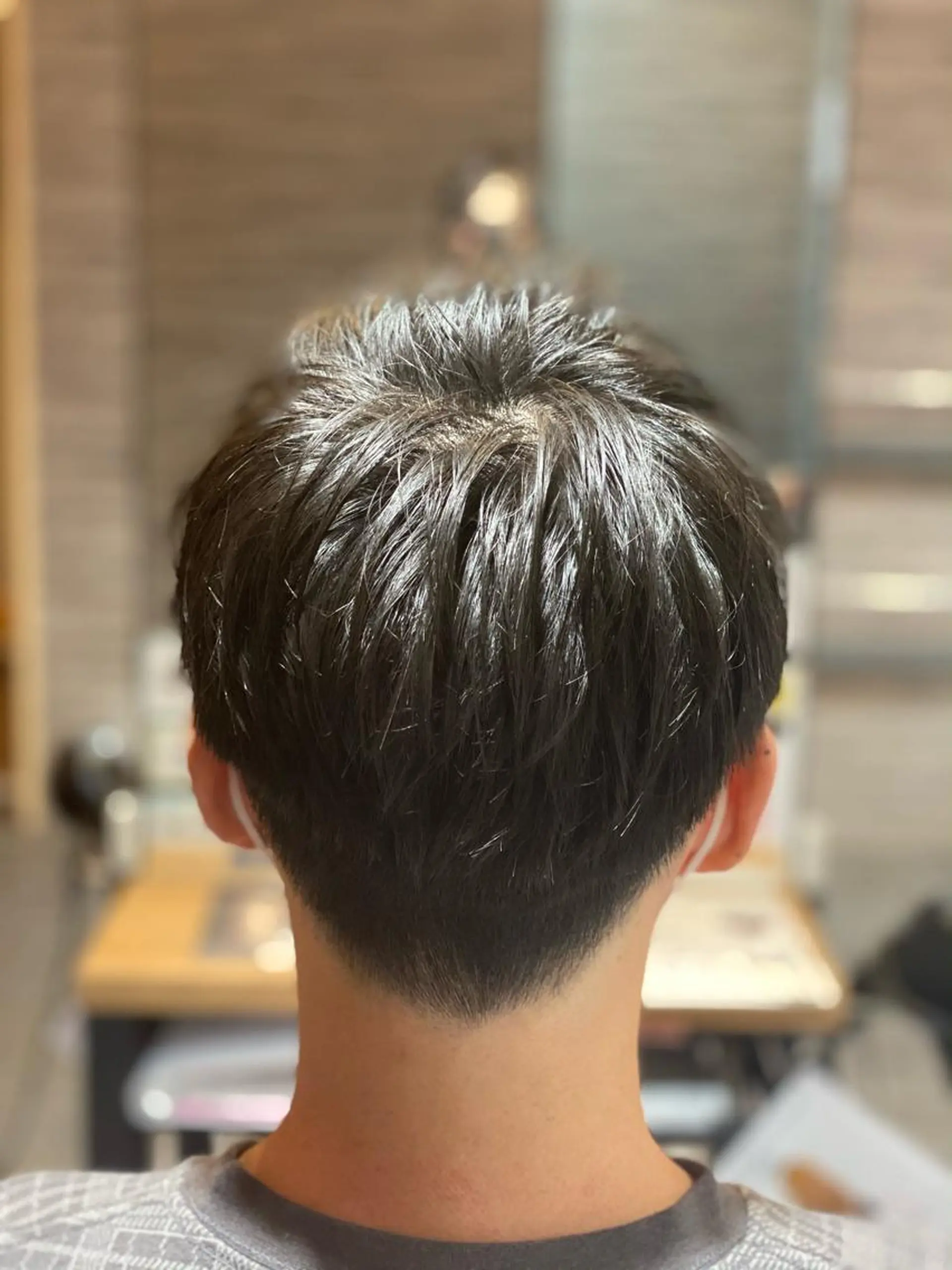 メンズ 尾崎 優也のヘアスタイル