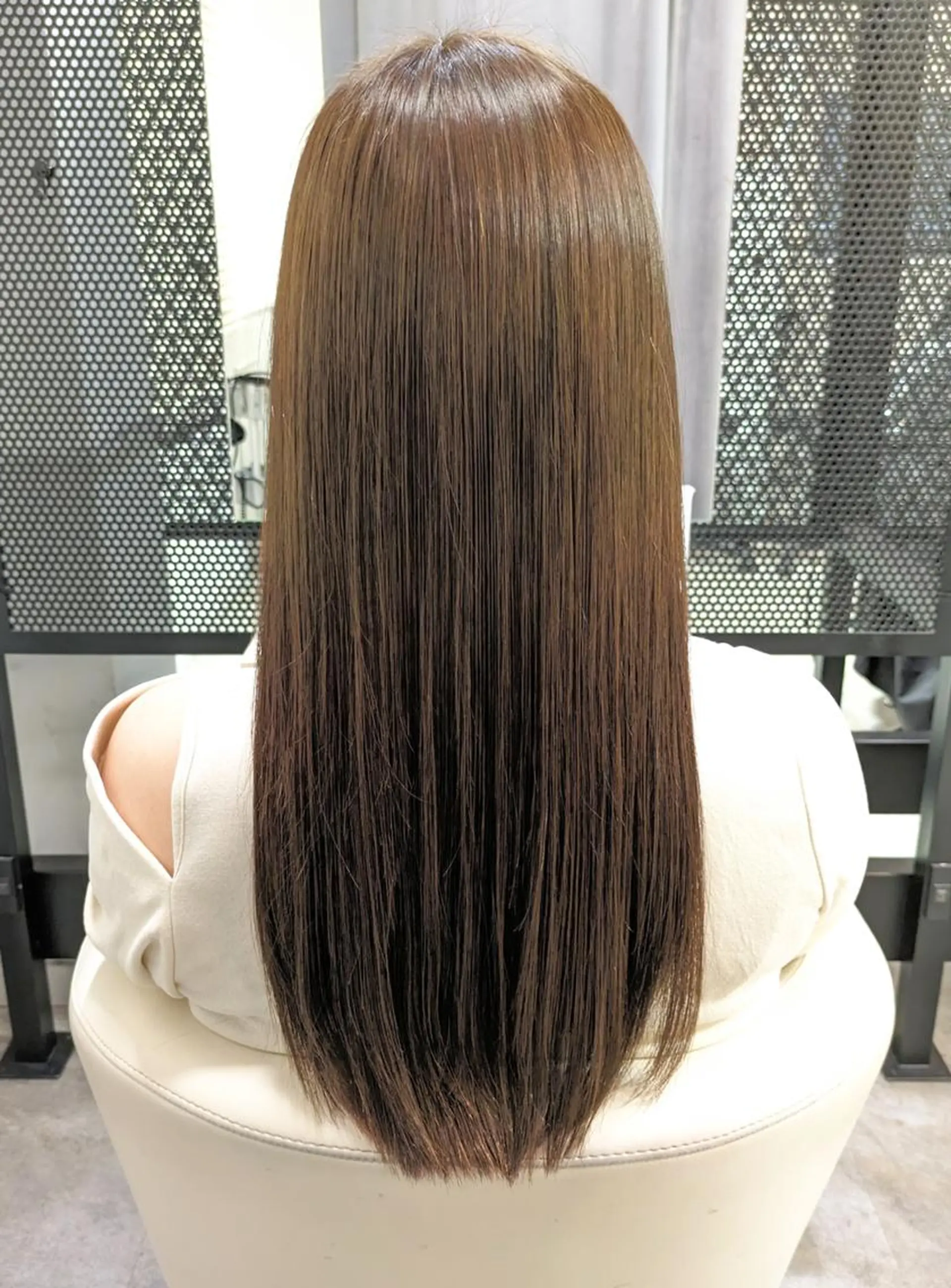 ロング 縮毛矯正 ベージュ＊Spica 【ミルクティー】のヘアスタイル