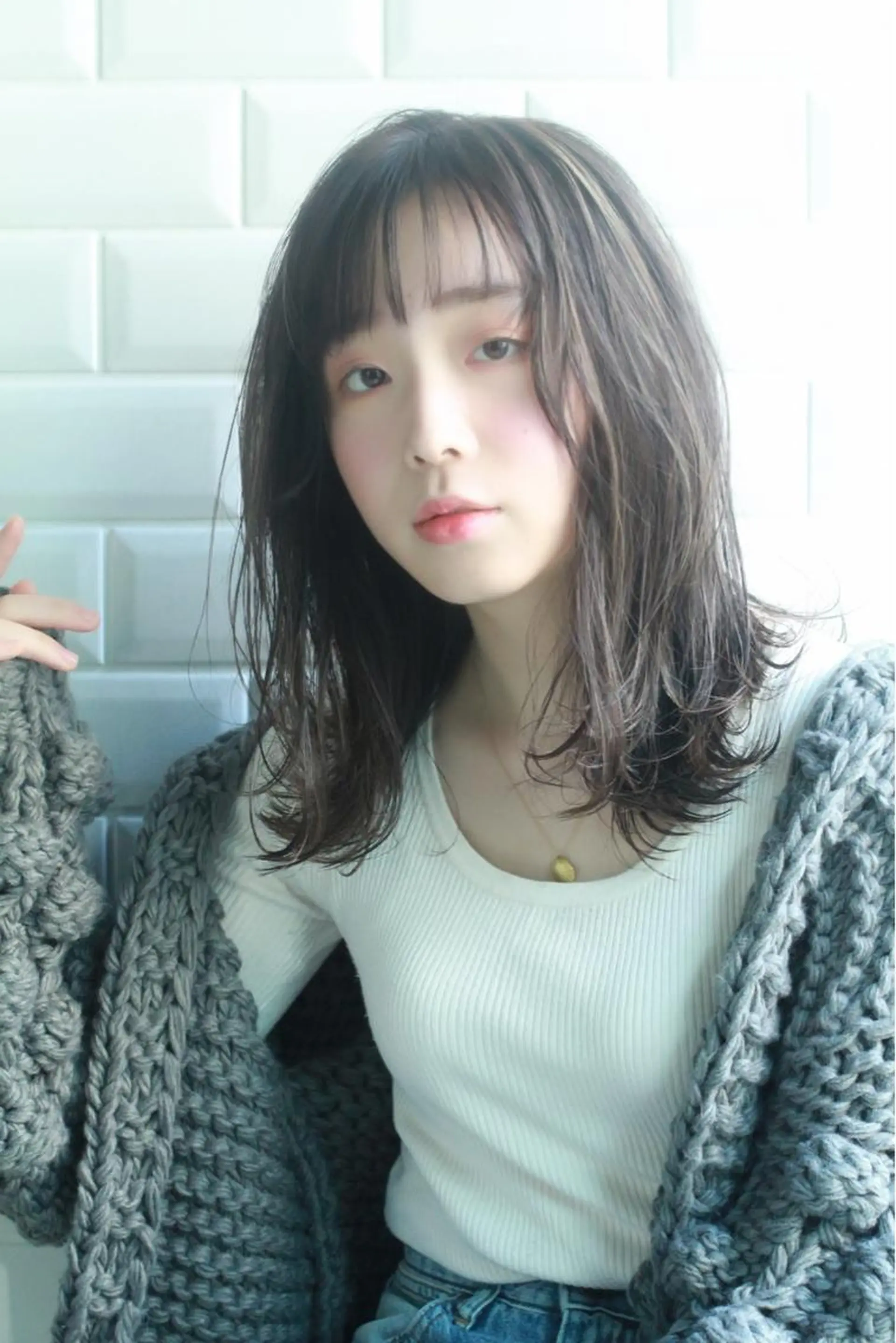 ミディアム カラー カット ヘアカラー トリートメント 丸茂 聖名のヘアスタイル