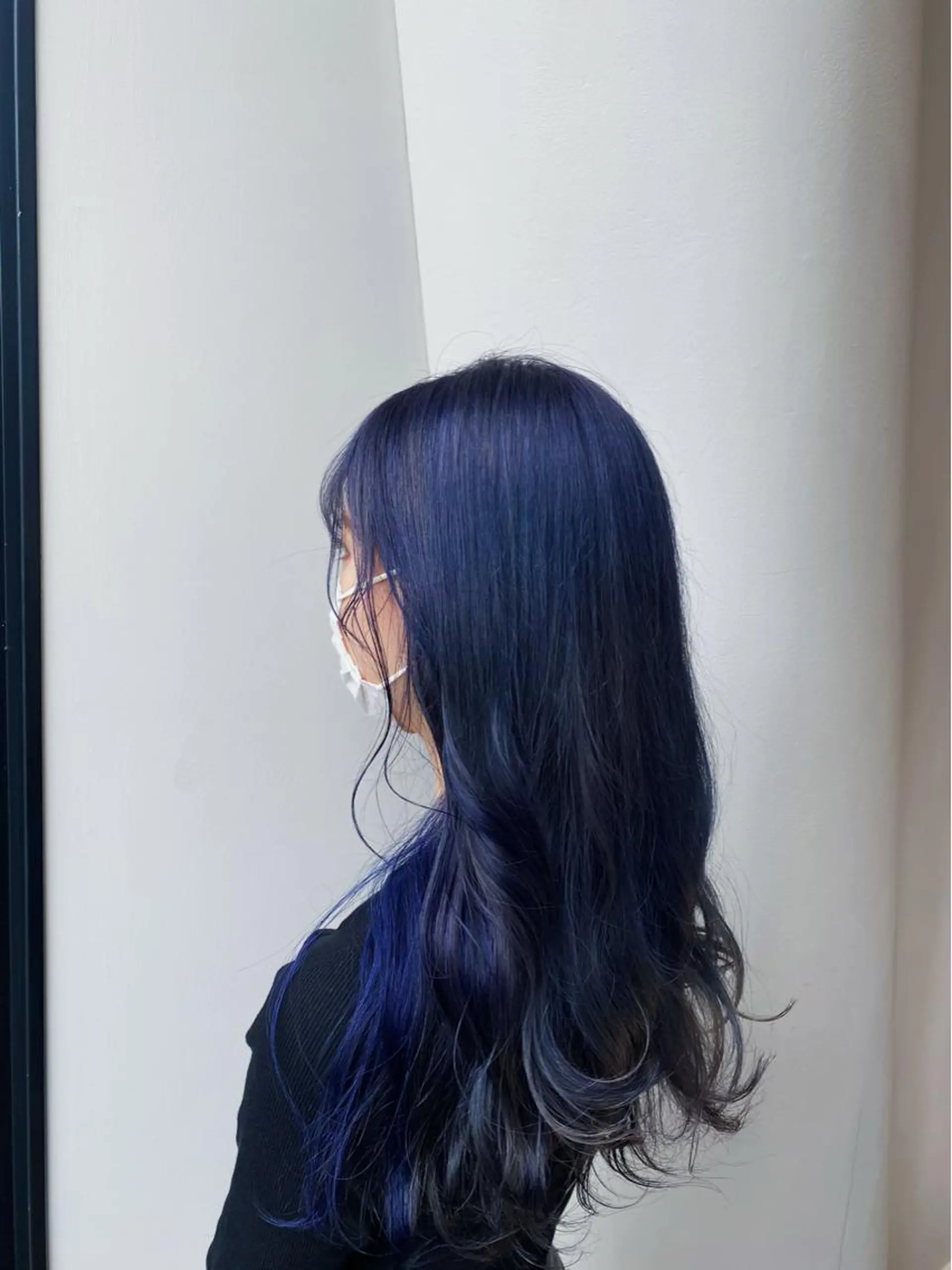 ロング カラー ブリーチ ネイビーカラー パープルカラー 和歌山韓国ヘア🌙 MOEのヘアスタイル
