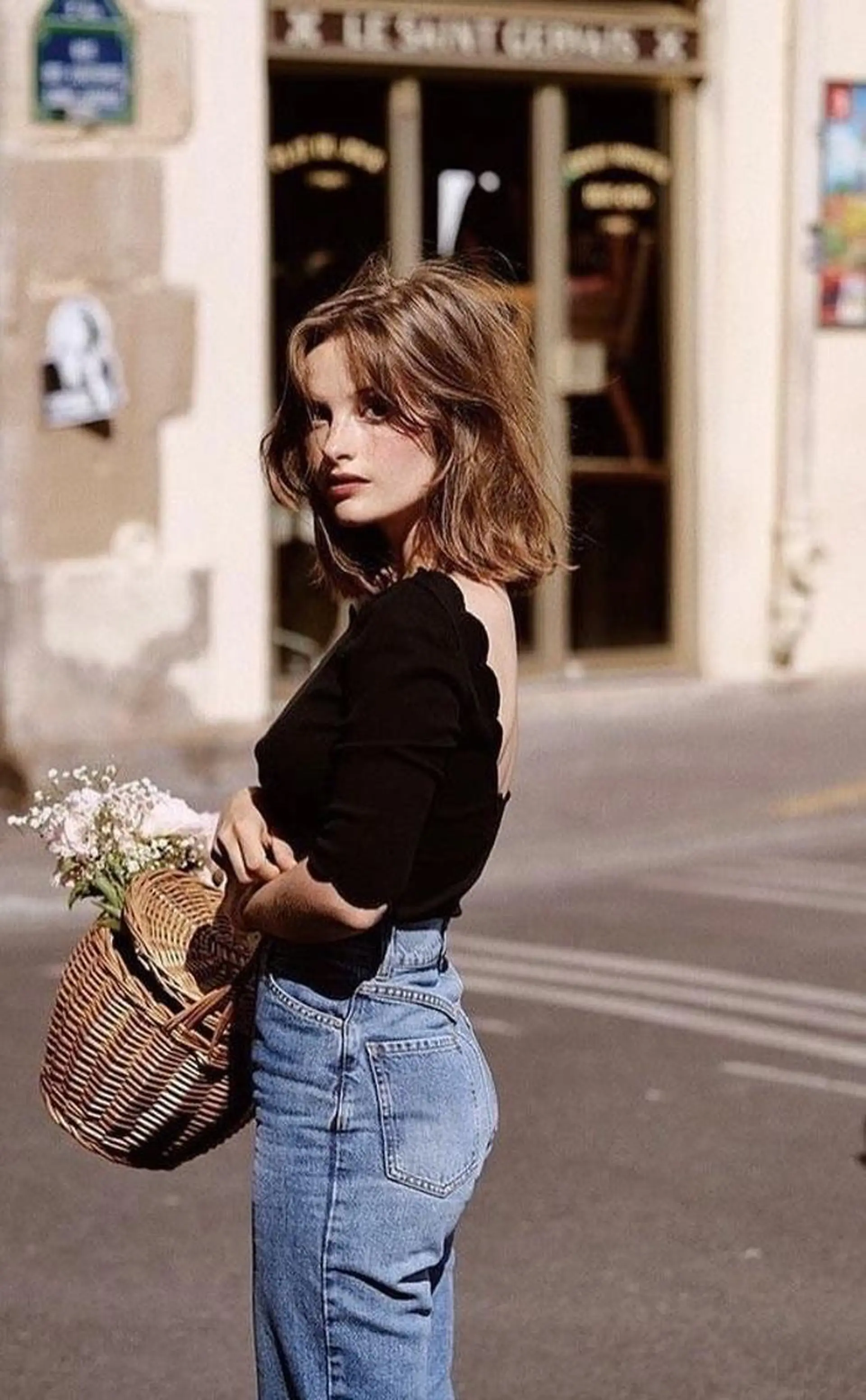 ミディアム 小滝 楓のヘアスタイル