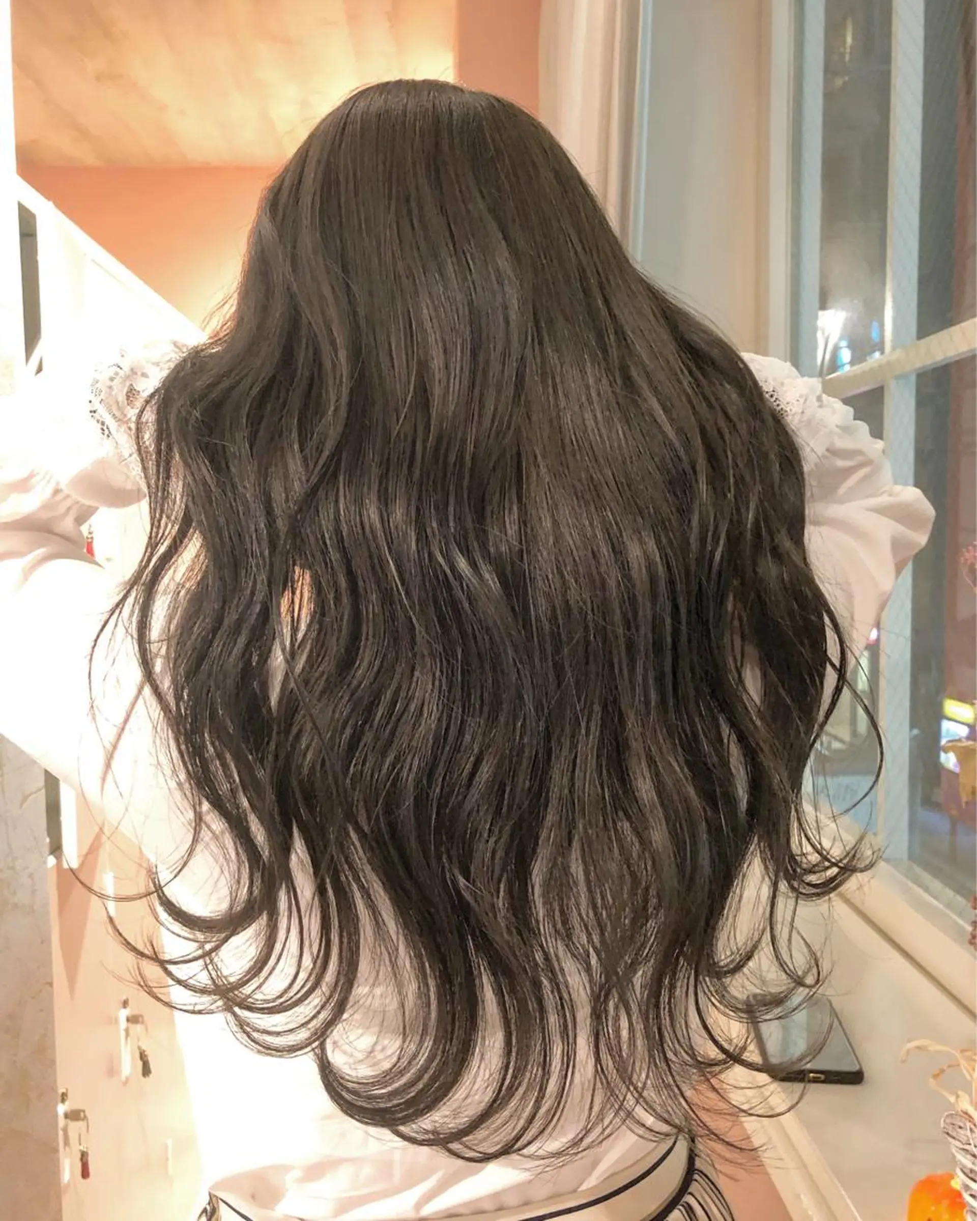 ロング TAKU 美容師のヘアスタイル