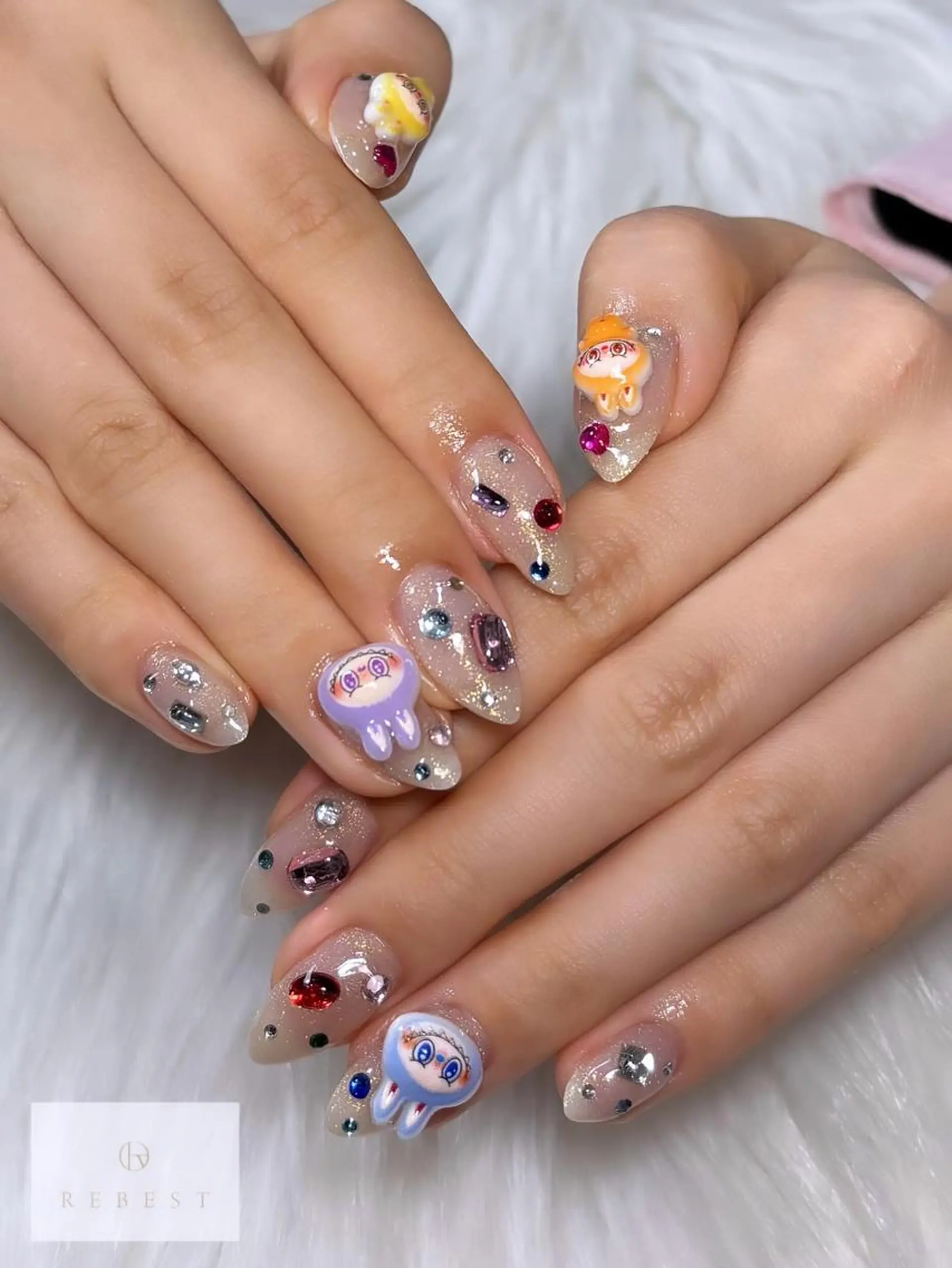 ネイル -Rebest- NAIL心斎橋店💎のネイルデザイン