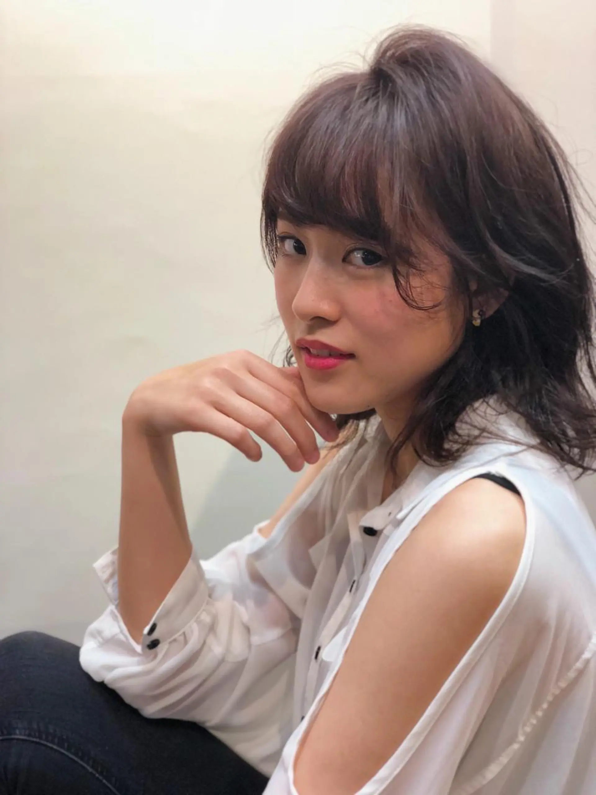 セミロング 小顔カット 鈴木 隼人のヘアスタイル