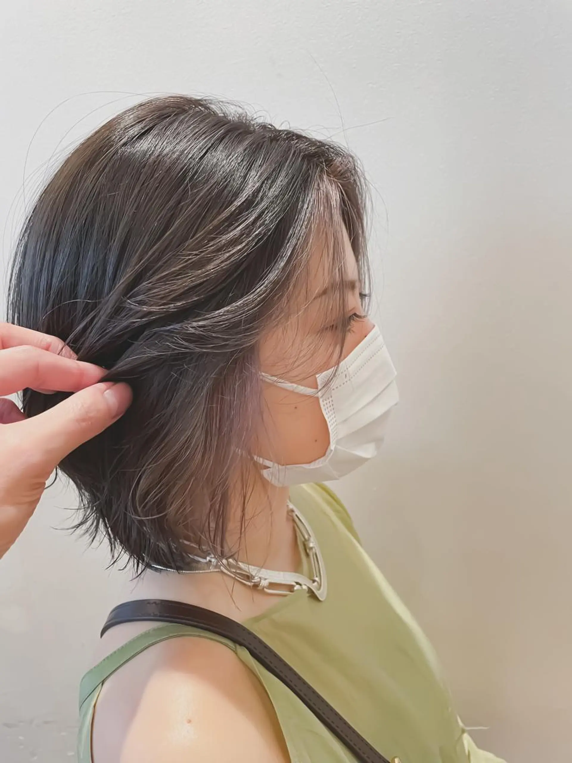 ミディアム ミストバング モードケイズJR尼崎 トップサロンdのヘアスタイル