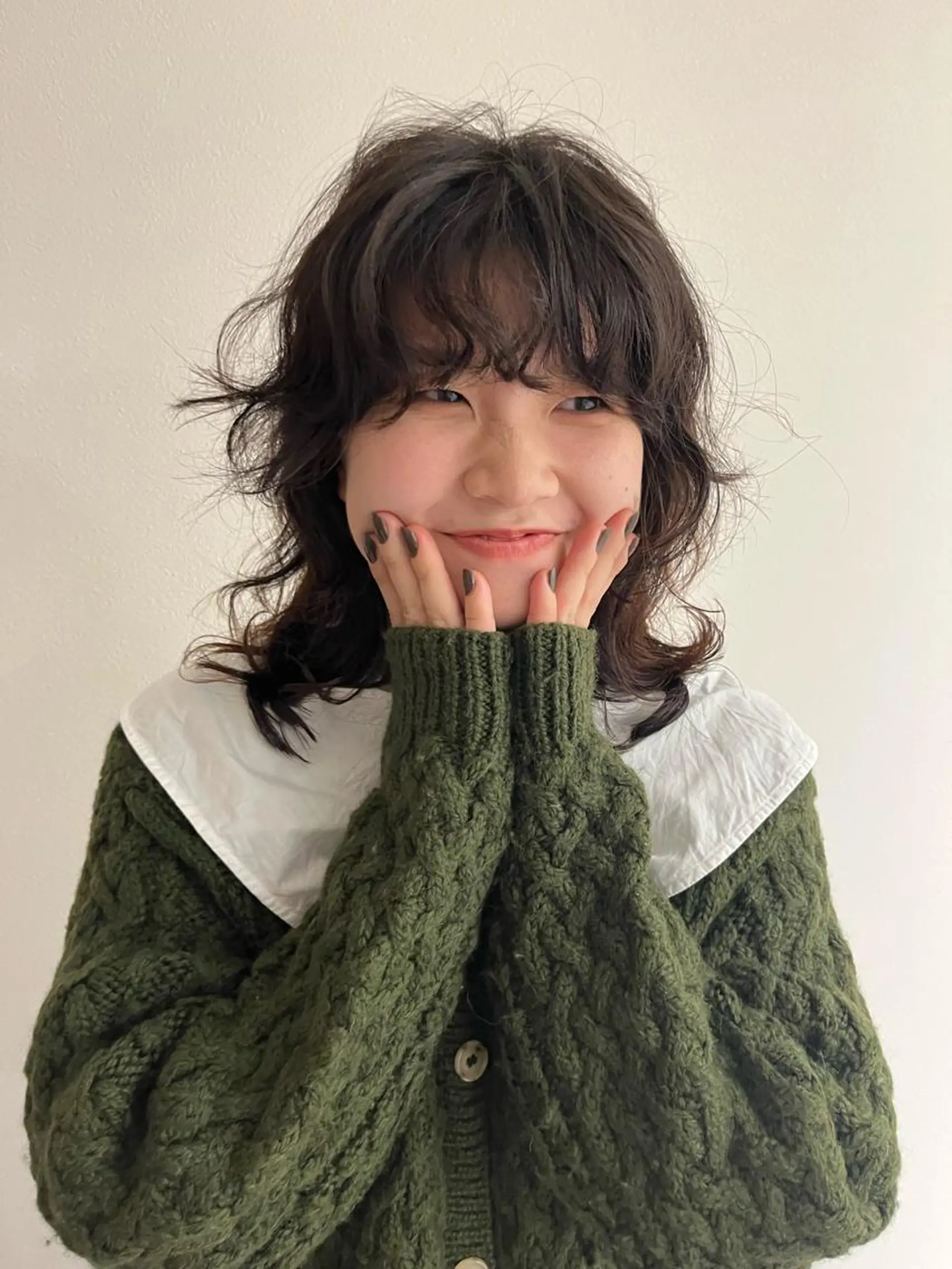 ミディアム パーマ ミディアムパーマ メンズハイトーン/栄 /イトウタケルのヘアスタイル