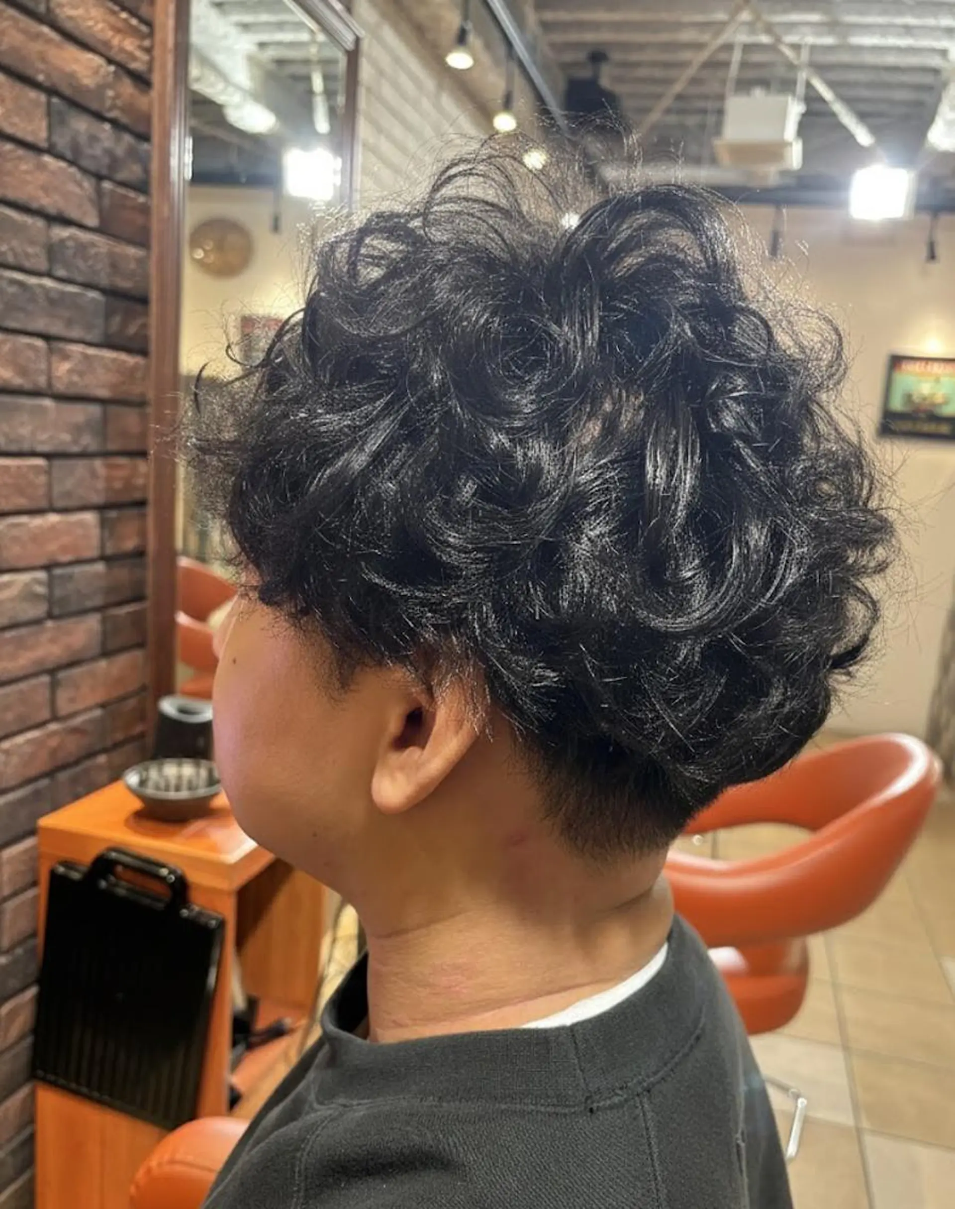 パーマ ミディアム カット パーマ トリートメント ヘッドスパ flencia 丸 和博｜カットのヘアスタイル
