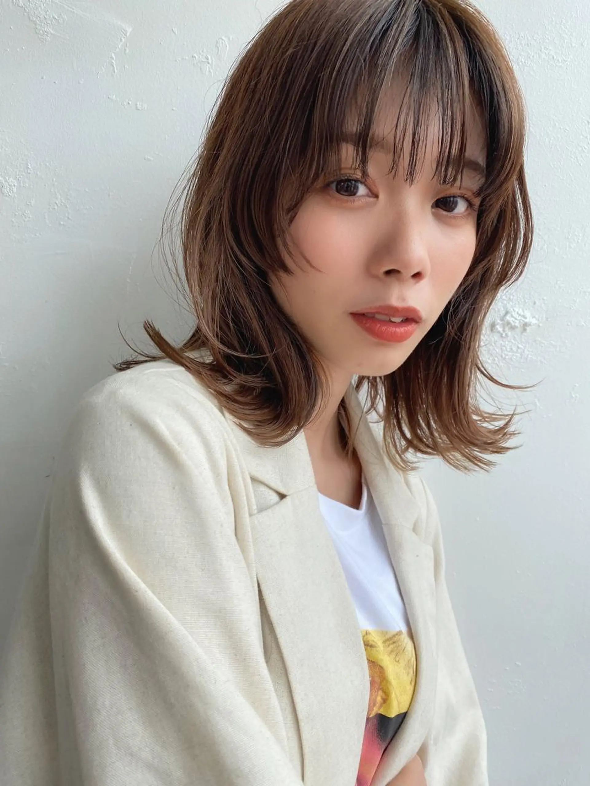 ミディアム 鎌倉 彩のヘアスタイル
