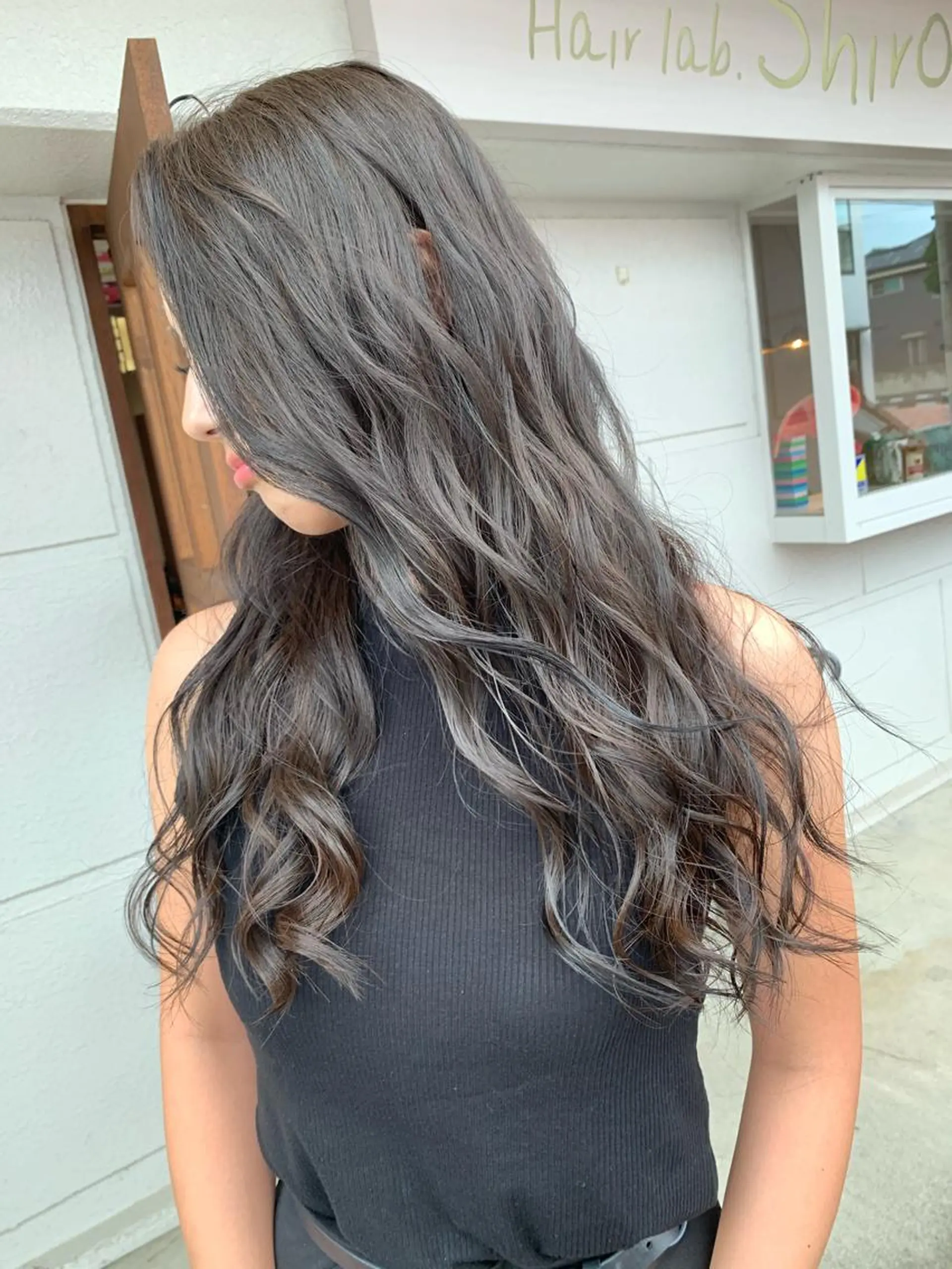 ロング カット ヘアカラー yoshihara yuukiのヘアスタイル