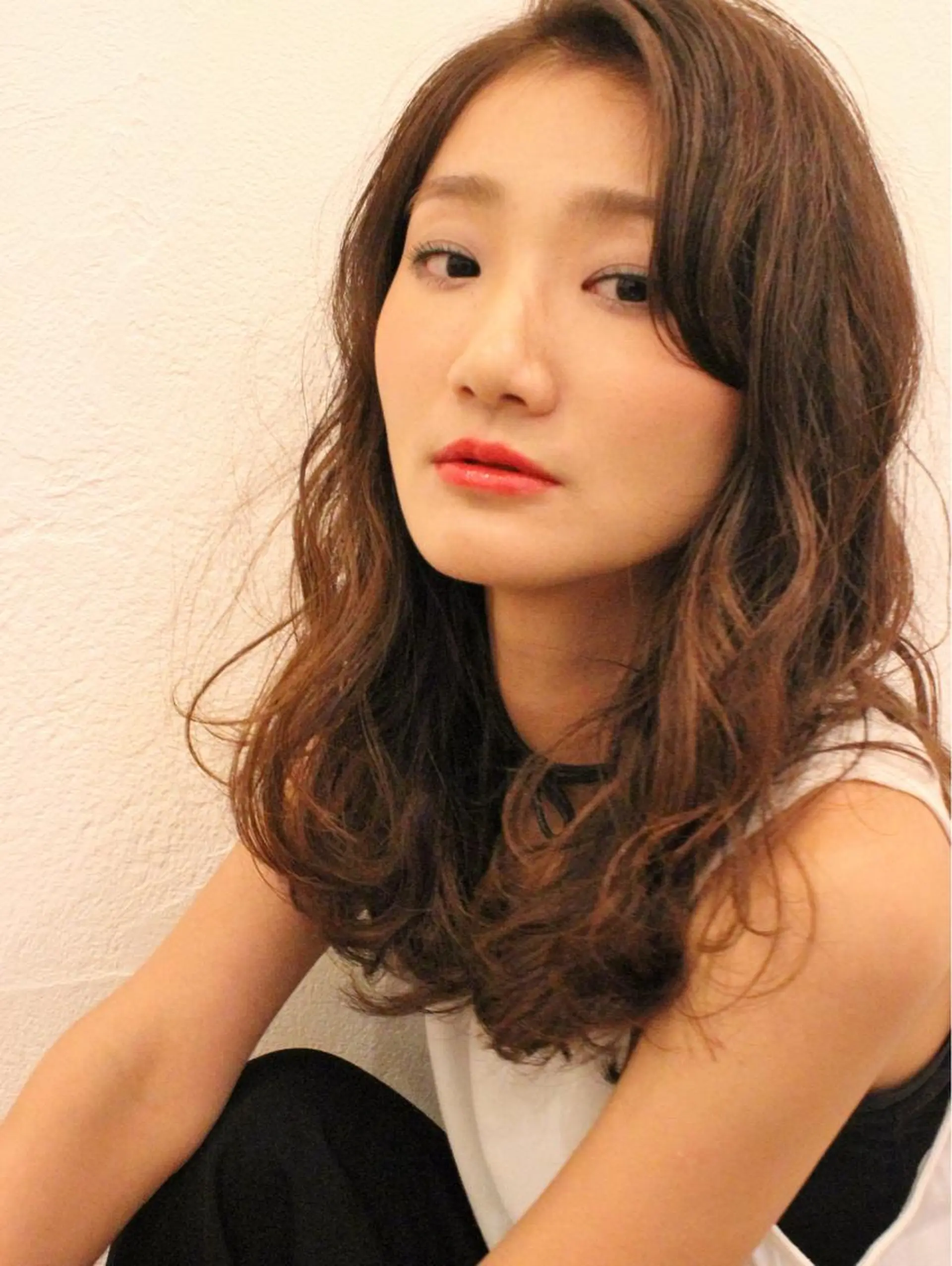 セミロング カラー パーマ 所渉/韓国レイヤー /ウルフカットのヘアスタイル