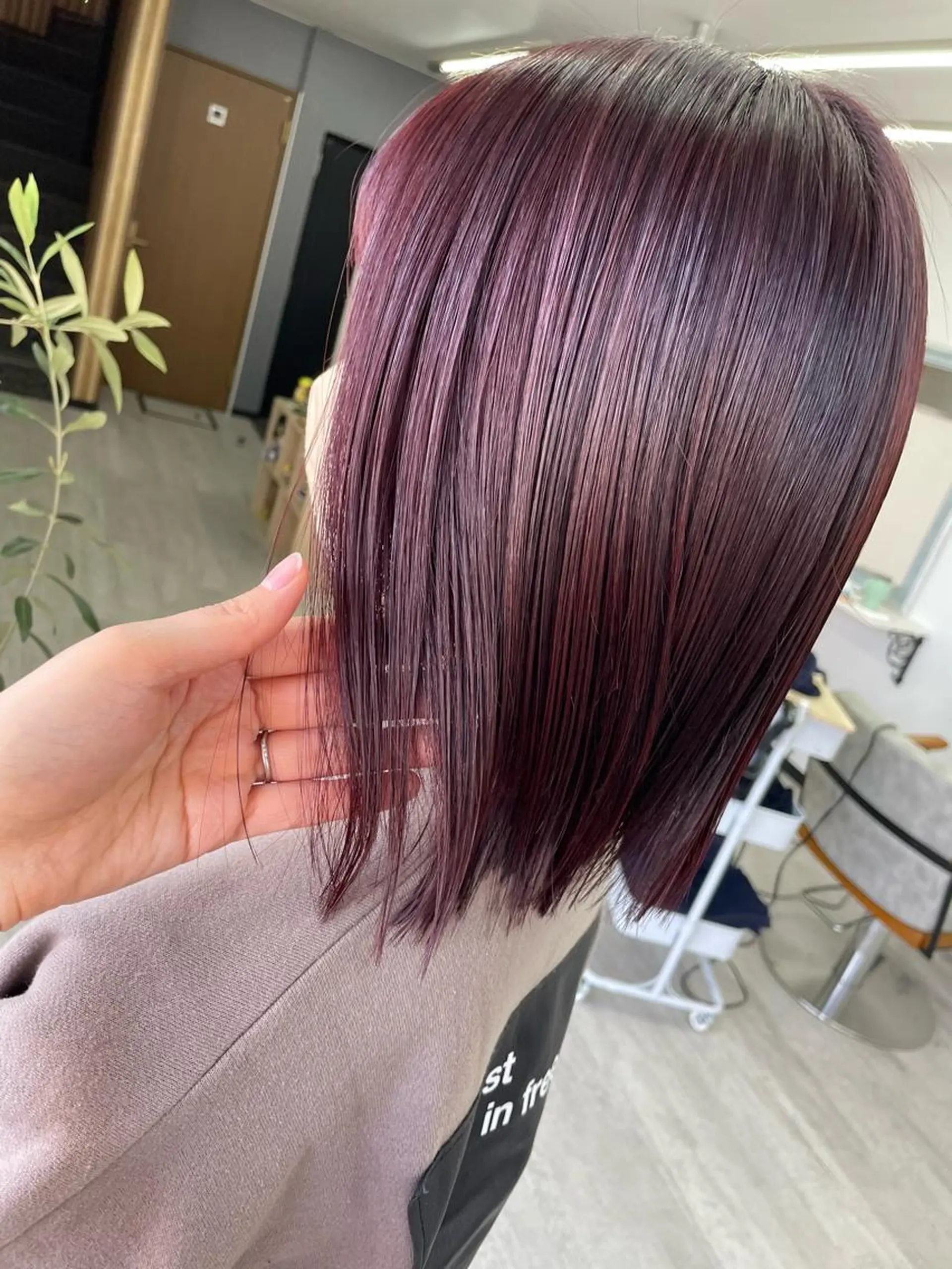 カラー ブリーチ ブリーチなしカラー ピンクカラー オノ アカネのヘアスタイル