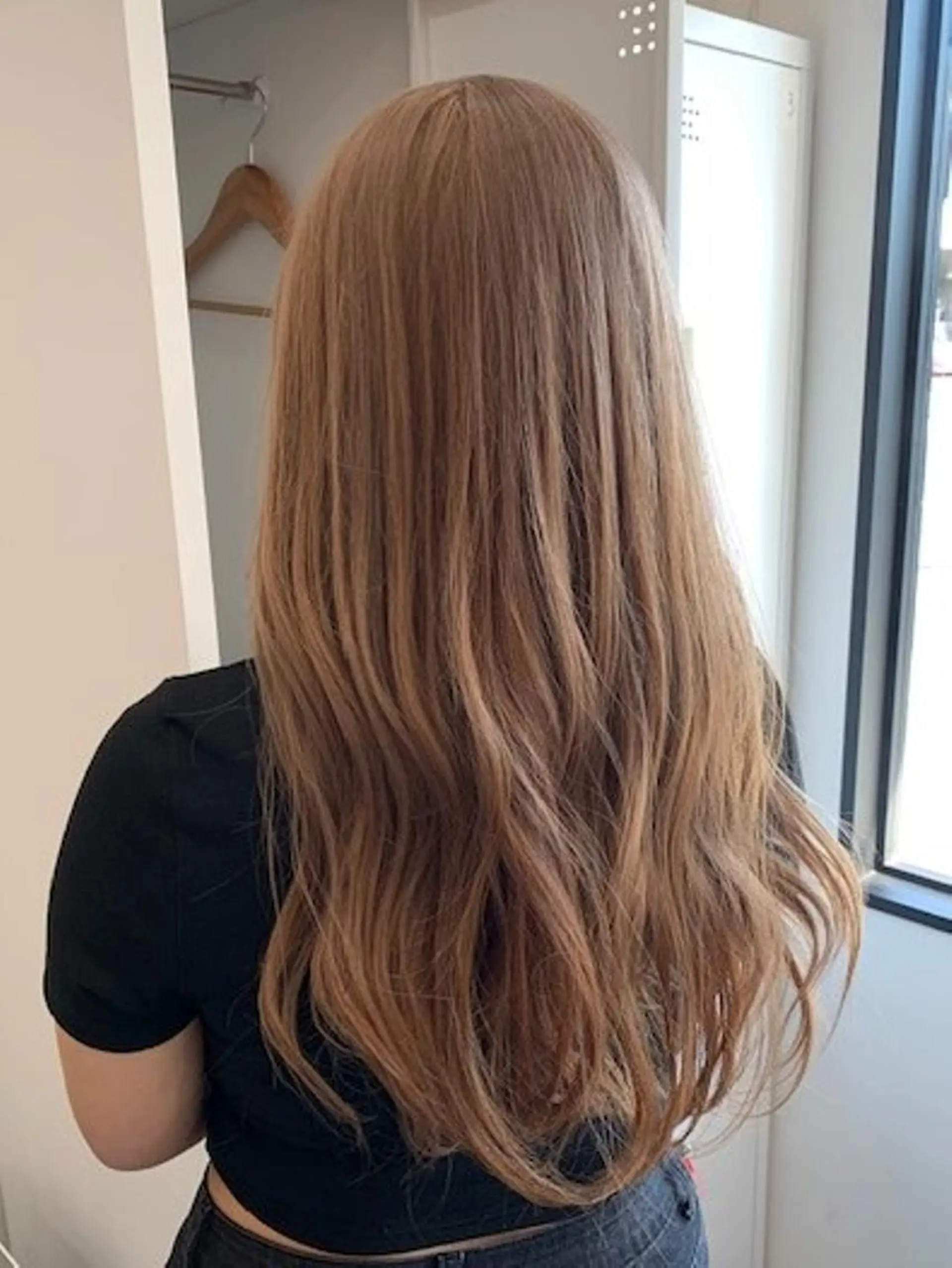 ロング カラー ショートボブ ブリーチ デザインカラー ダブルカラー ハイライトカラー ヘアカラー トリートメント ヘアセット ヘアテラス エムナラテンのヘアスタイル