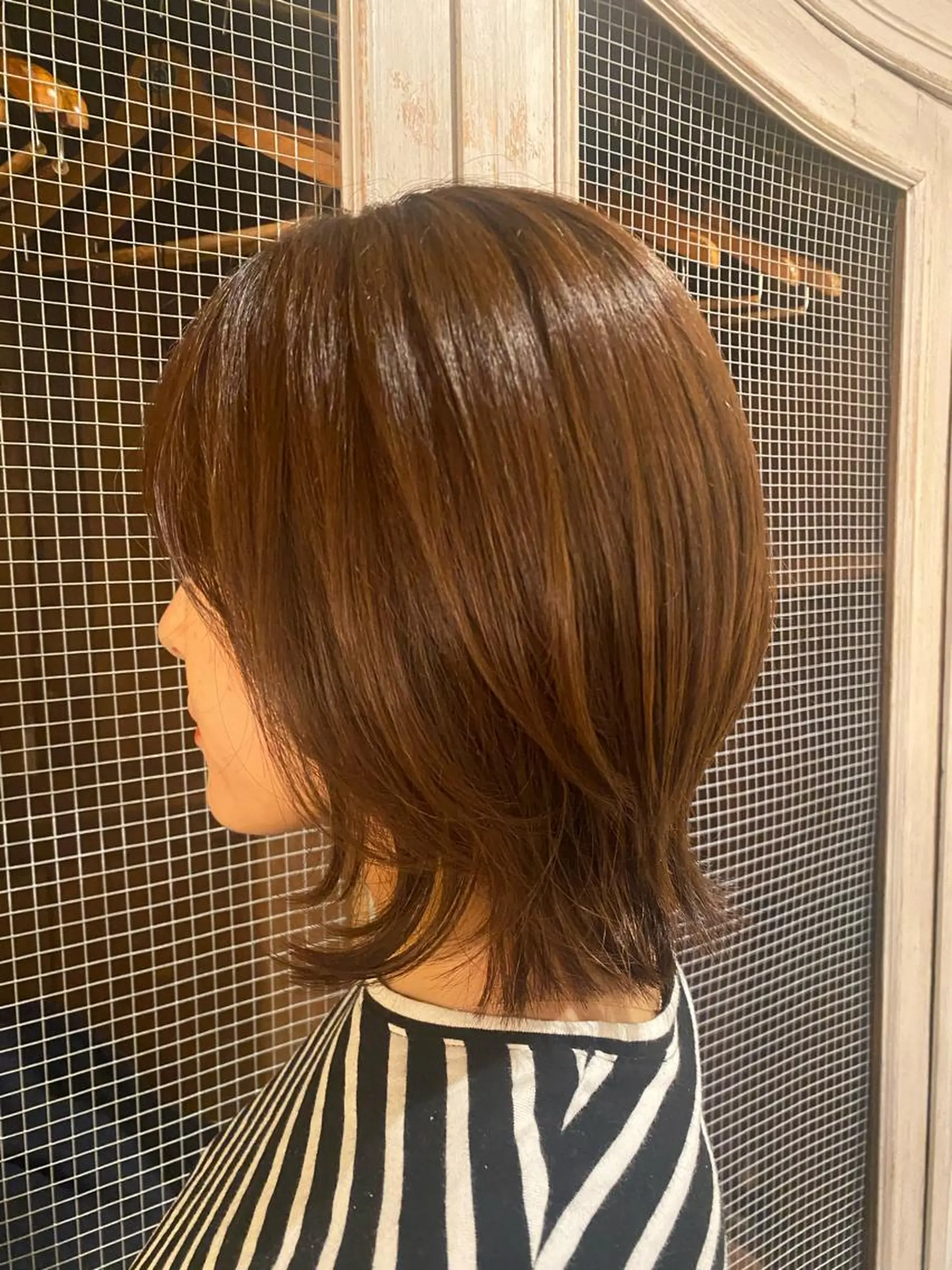 ミディアム ボブレイヤー ボブ レイヤーカット 外ハネヘア カット SAKI サキのヘアスタイル