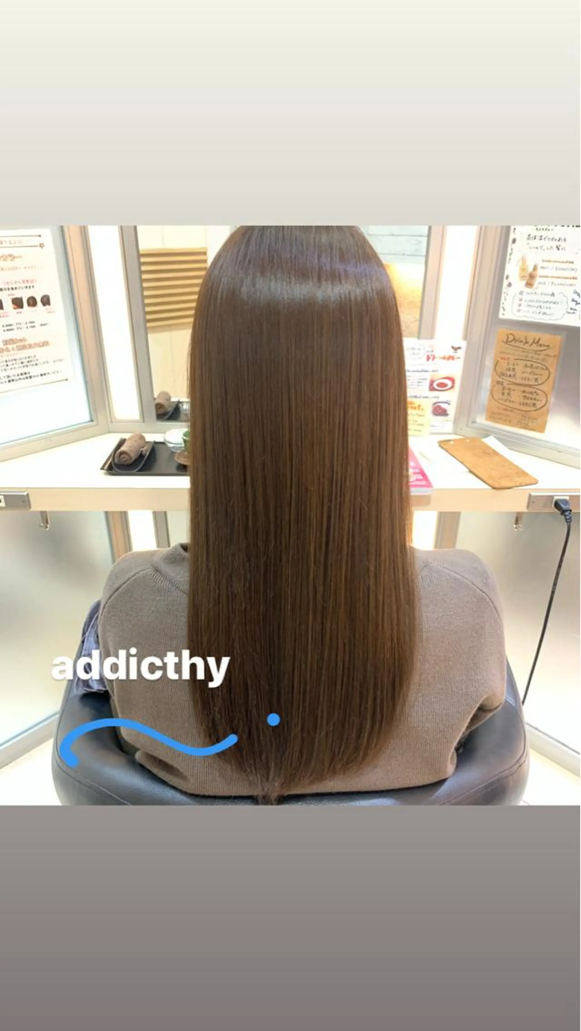 ロング カラー ロング yuka .のヘアスタイル