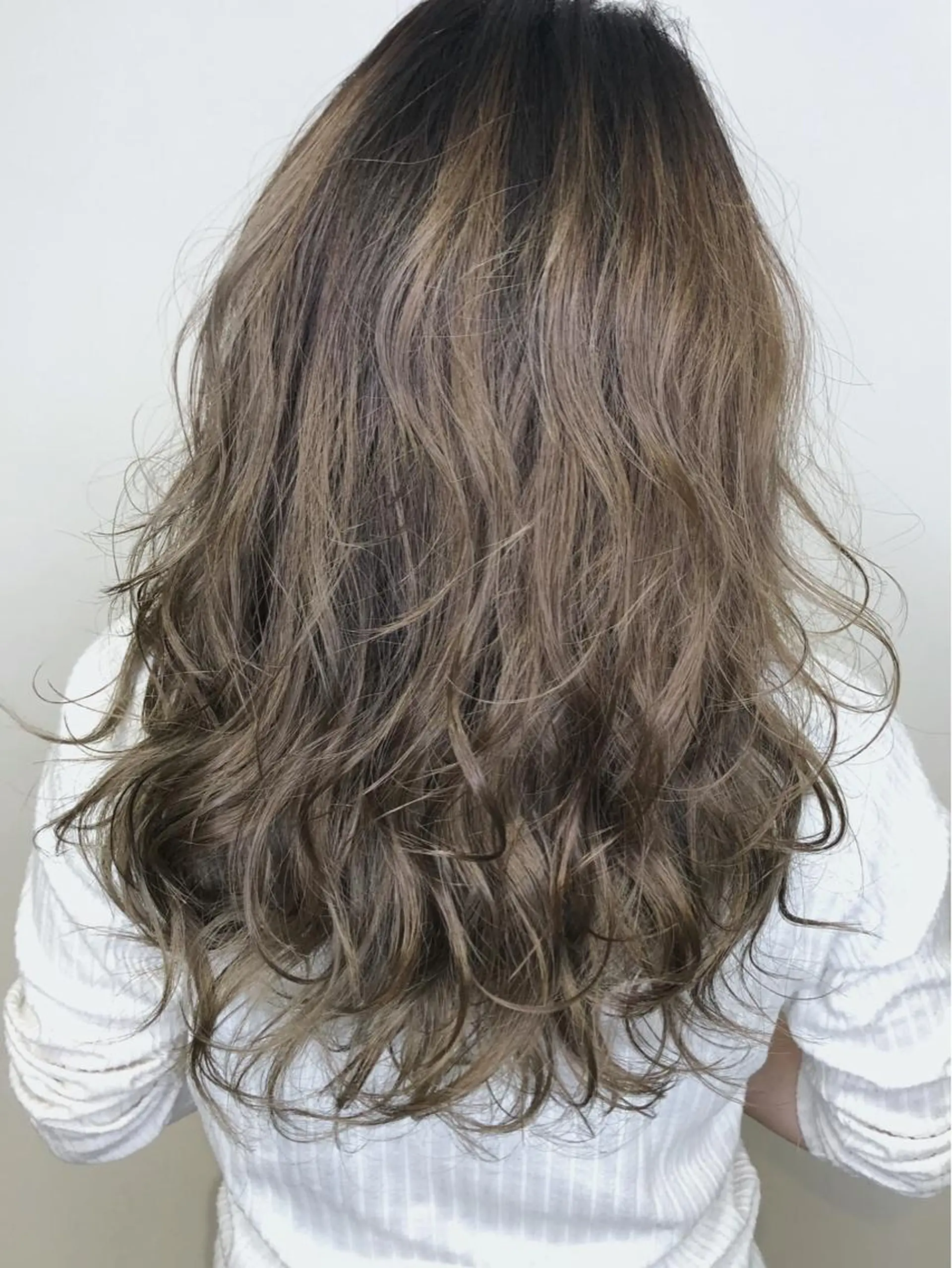 ロング カラー グラデーションカラー カット ヘアカラー トリートメント メンズヘア特化 崎田 成人のヘアスタイル