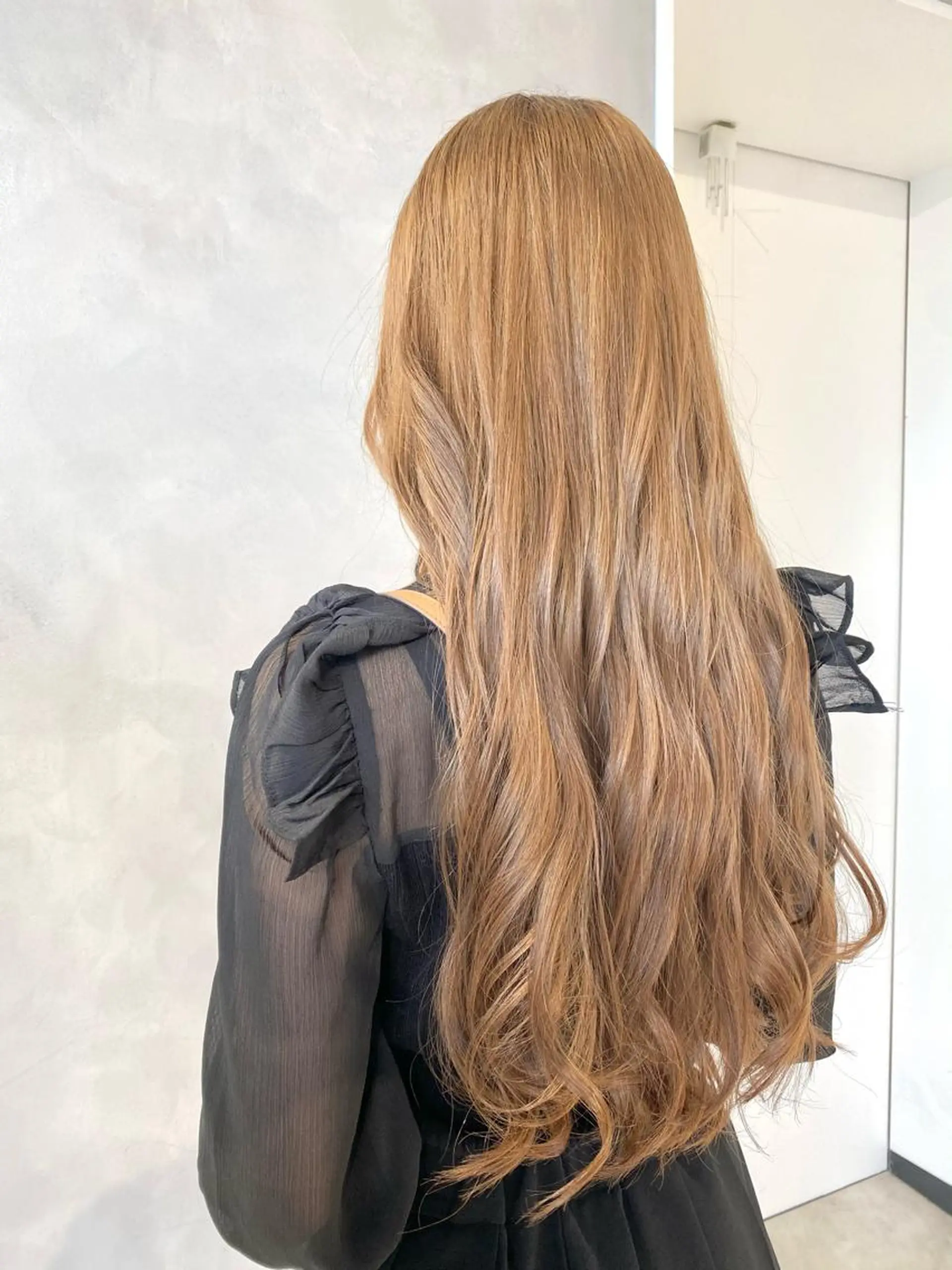 ロング カラー ベージュカラー ブリーチ ブリーチなしカラー ヘアカラー ピンク/ベージュ /似合わせ/田島百華のヘアスタイル