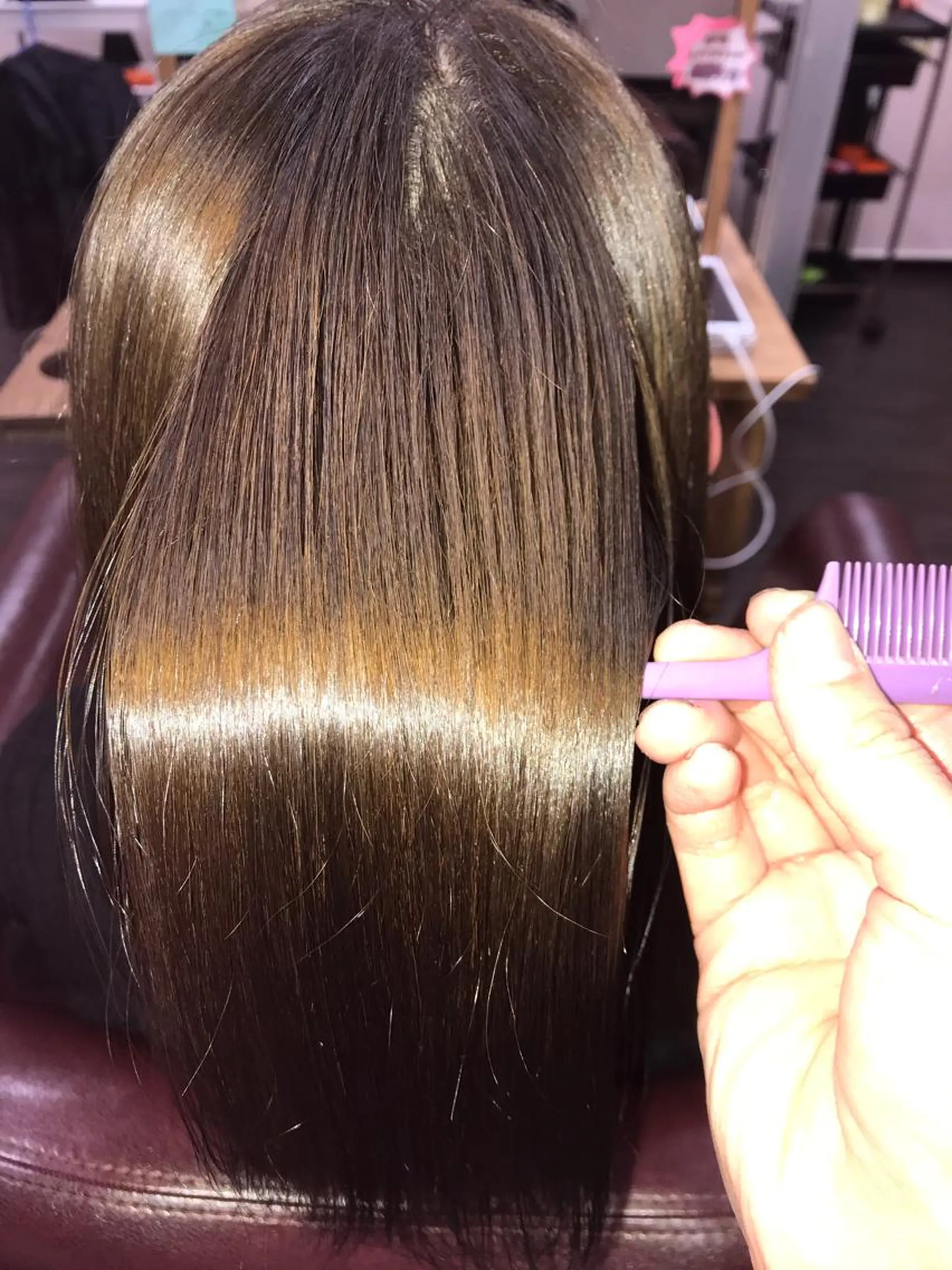 ミディアム 野澤 朱里のヘアスタイル