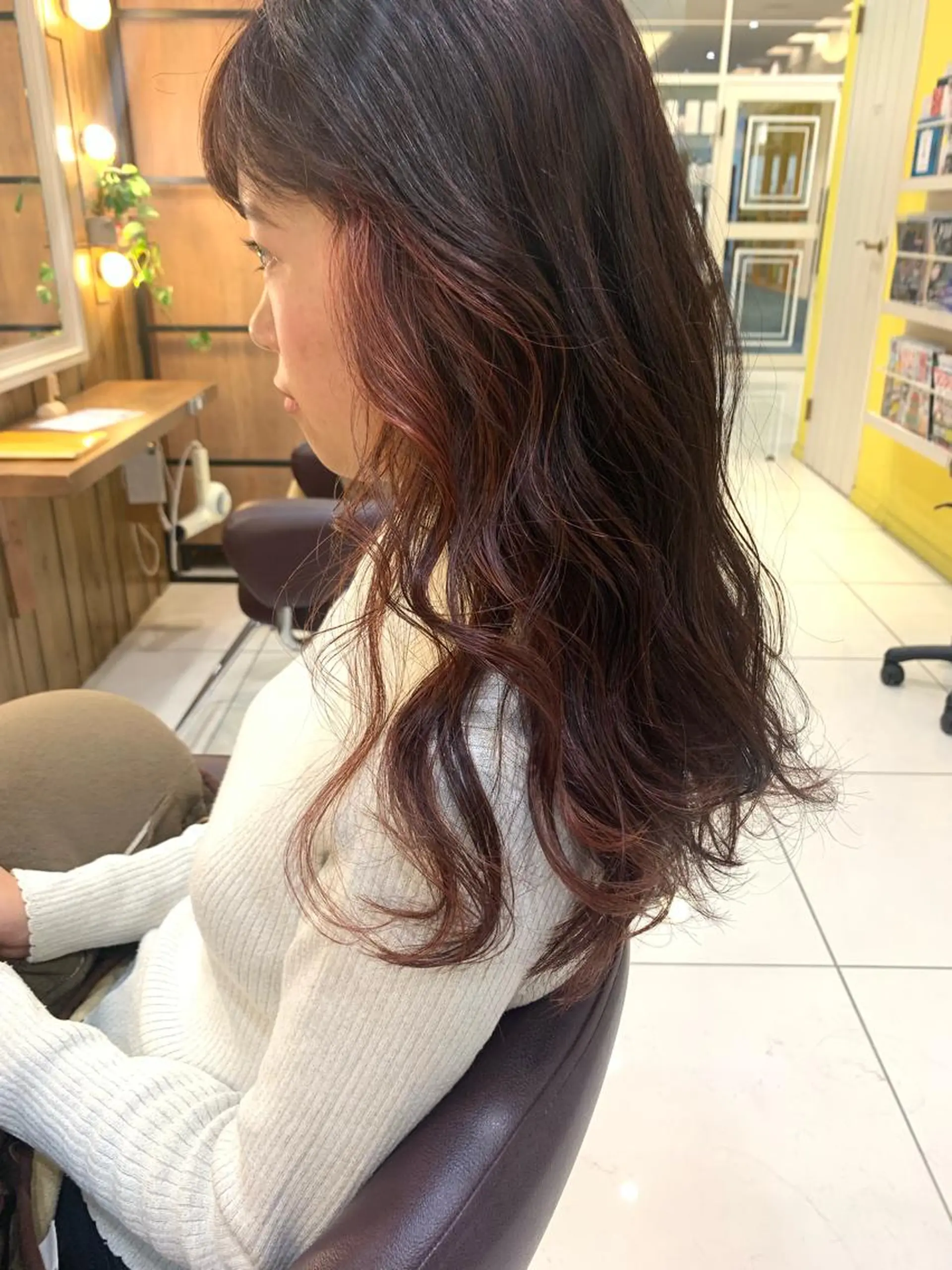 カラー ハイライトカラー 黒田瀬奈/ボブ まろやかベージュのヘアスタイル