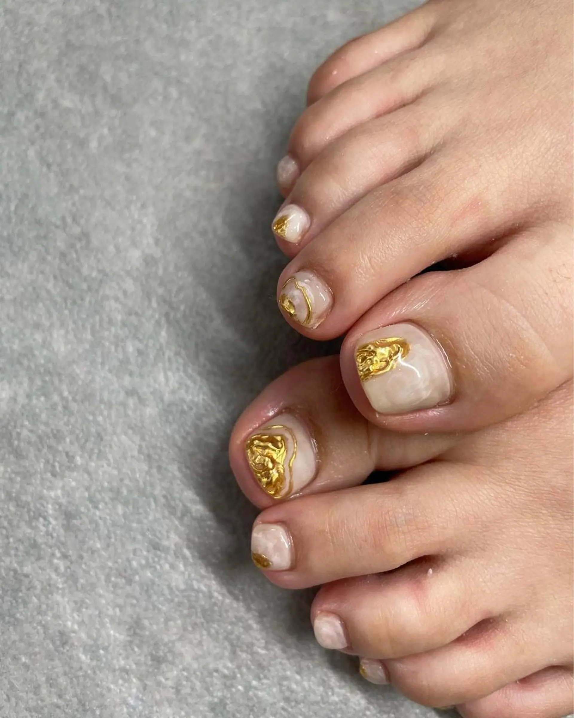 ネイル フットネイル ハンドネイル フットネイル kiii.__ ✴︎*のネイルデザイン