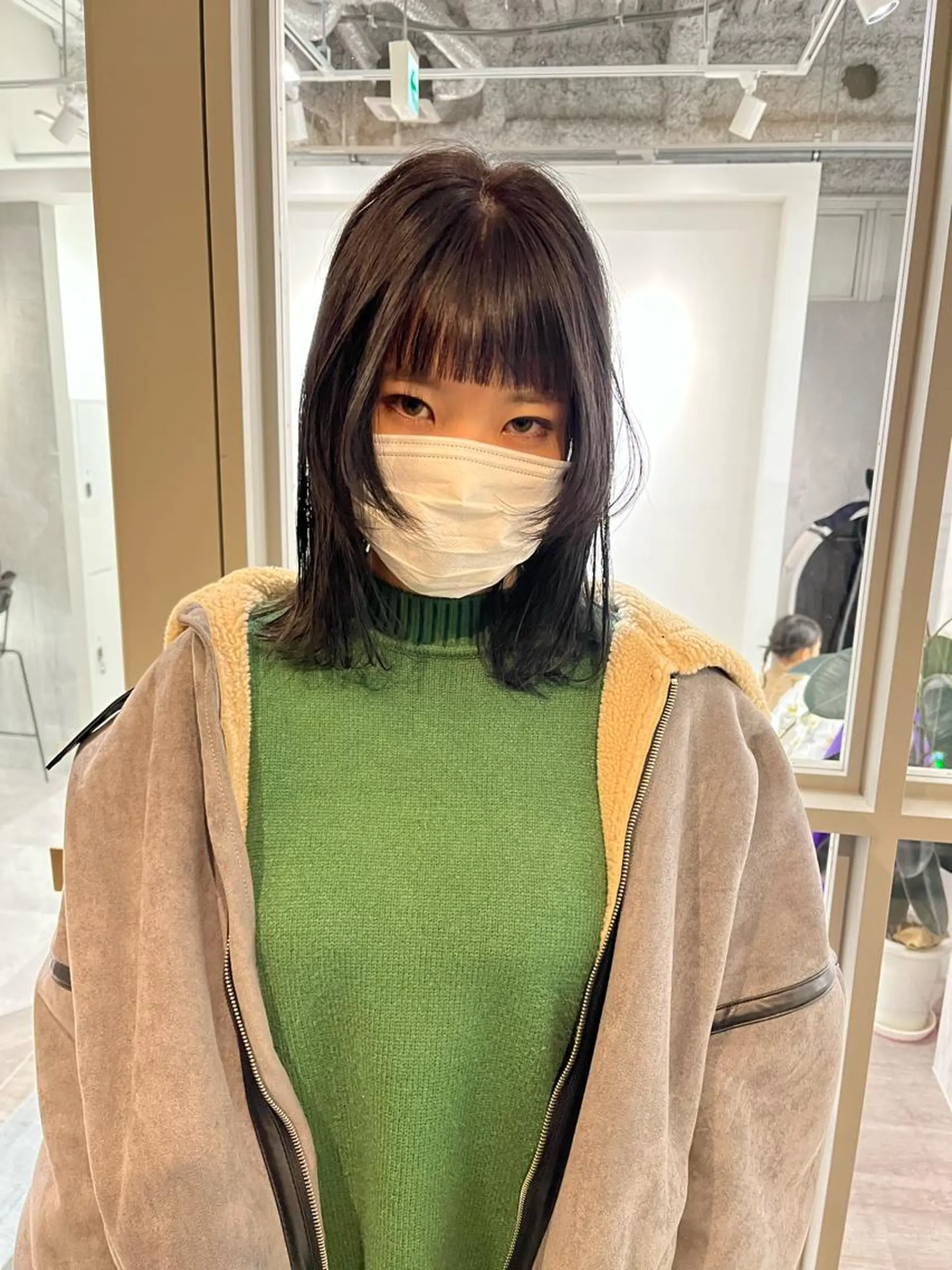 ミディアム カラー パーマ ヘアアレンジ 🫧umu.🫧韓国 /レイヤー/ハッシュのヘアスタイル