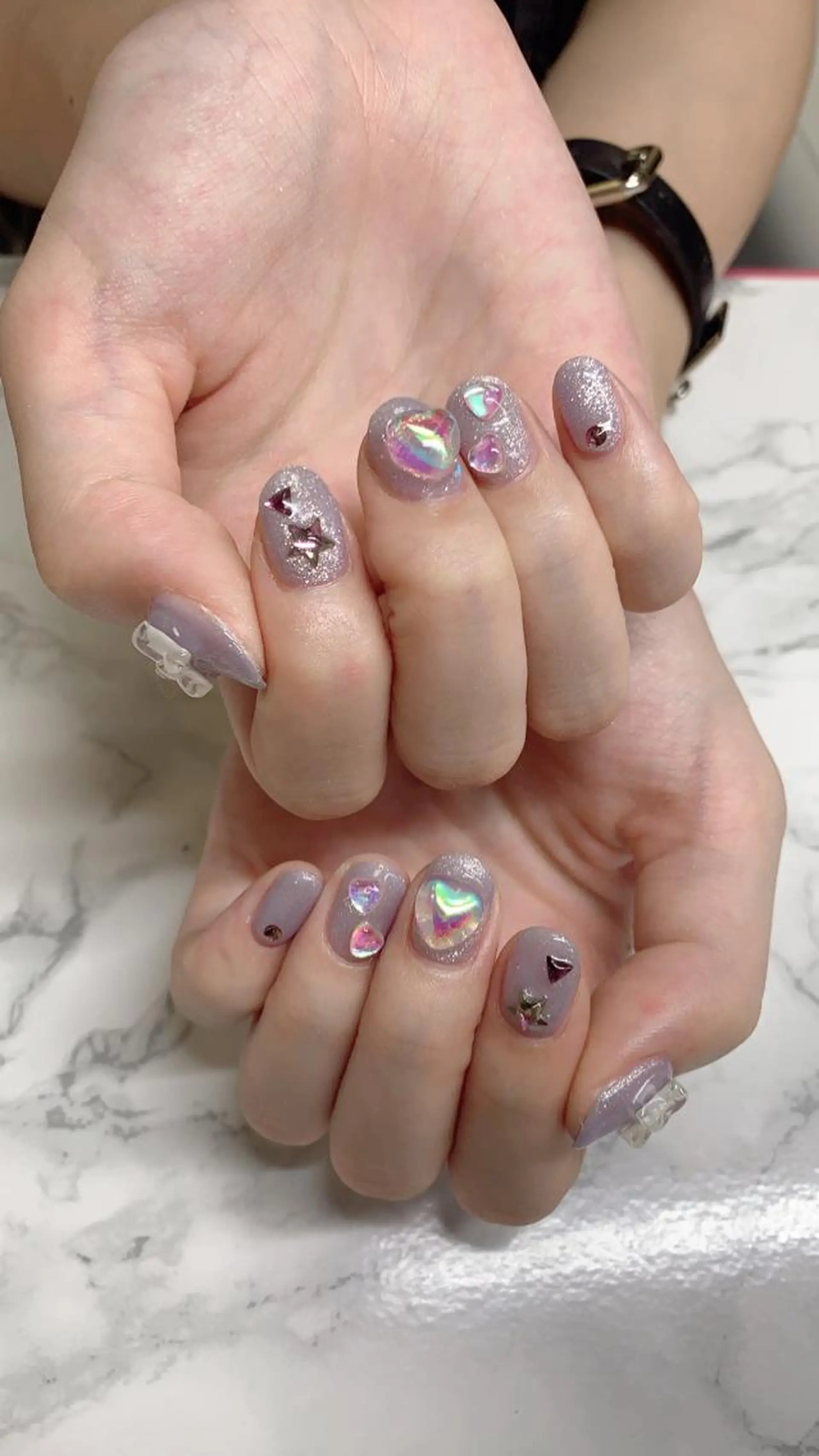 ネイル はな💎ネイル ワンホン、長さ出しのネイルデザイン