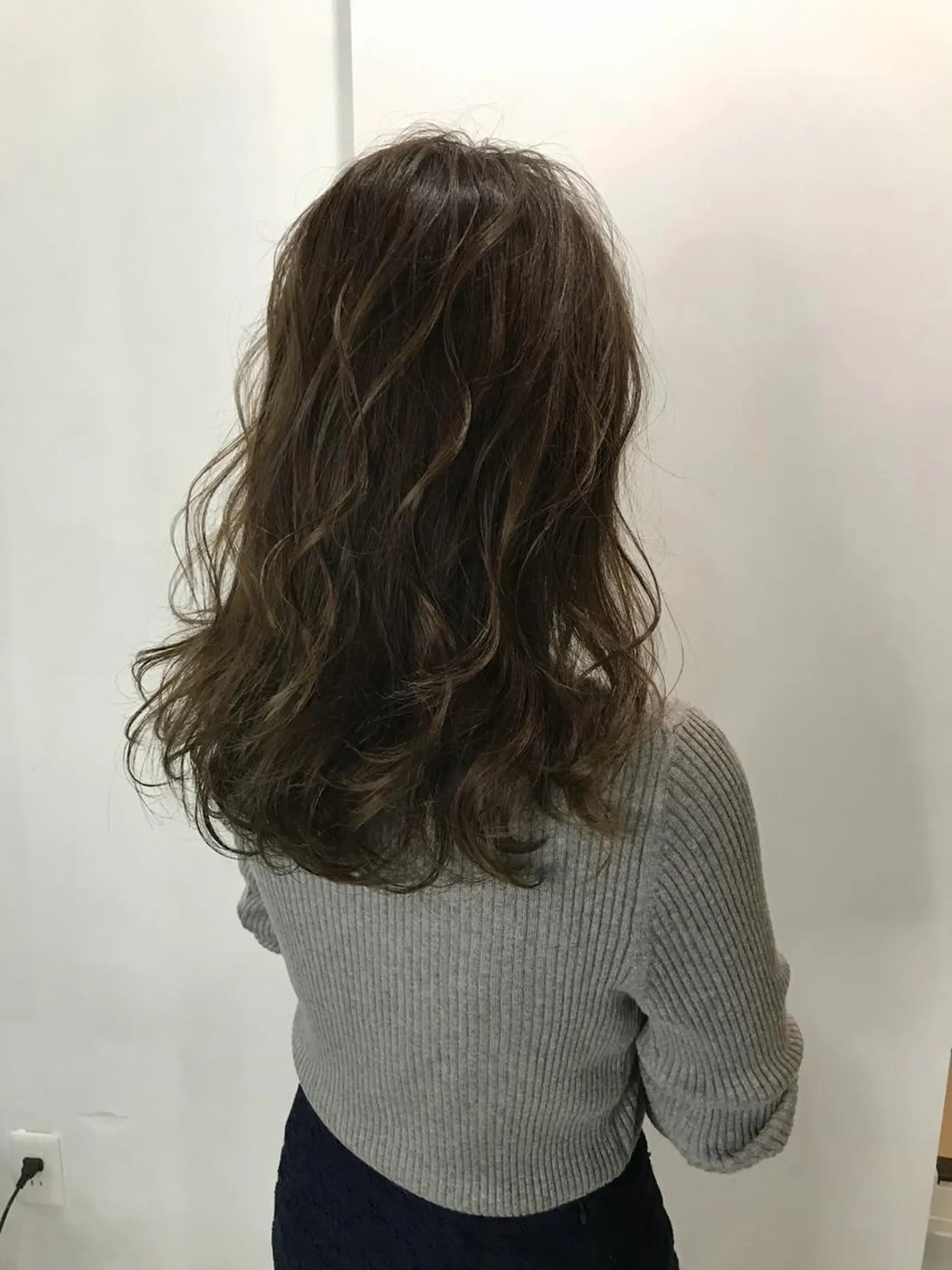 ミディアム カラー ハイライトカラー オレンジ ハイライト エクステ（レミー毛） NINEのヘアスタイル