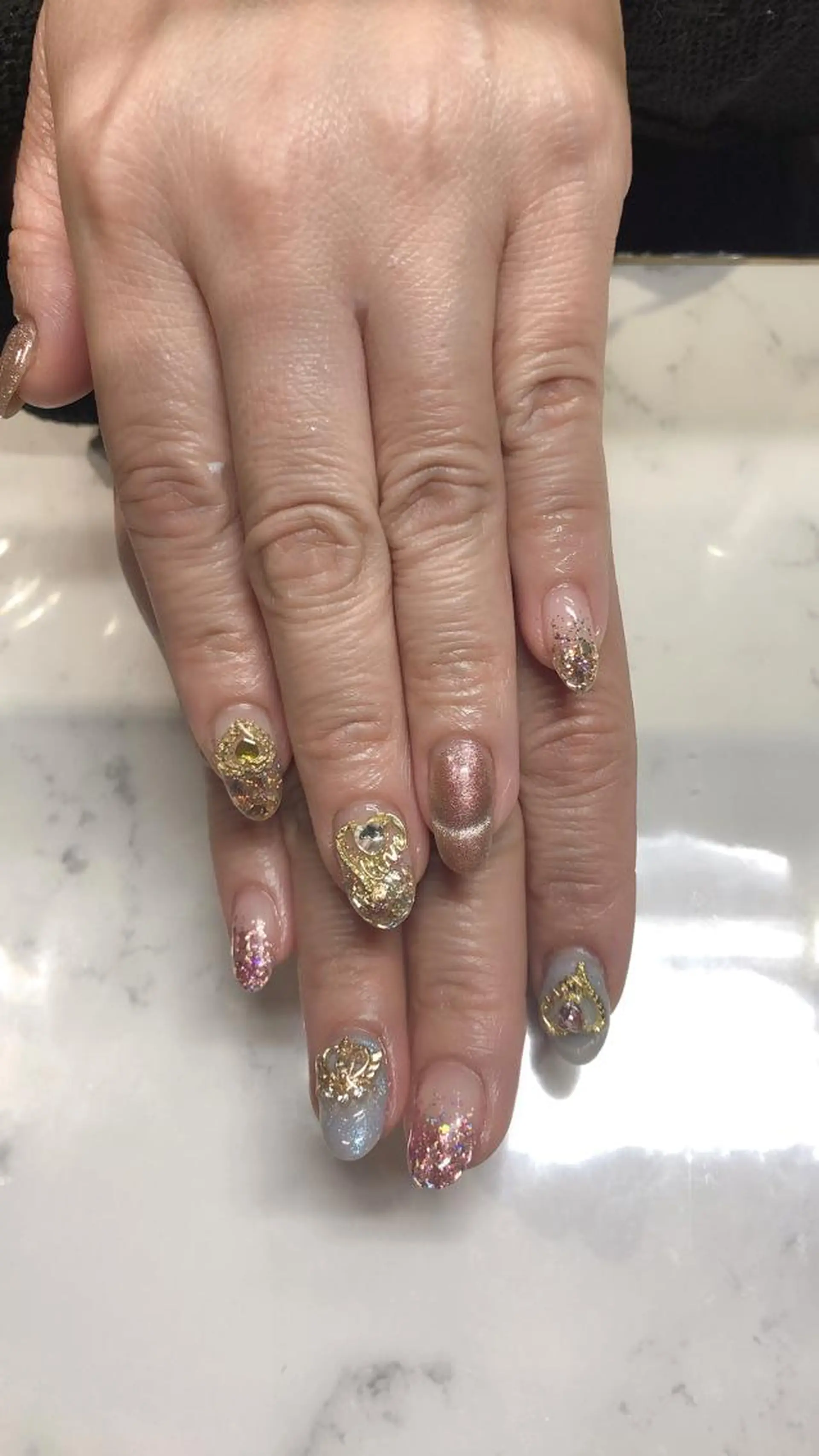 ネイル ✨アン ミユ✨のネイルデザイン