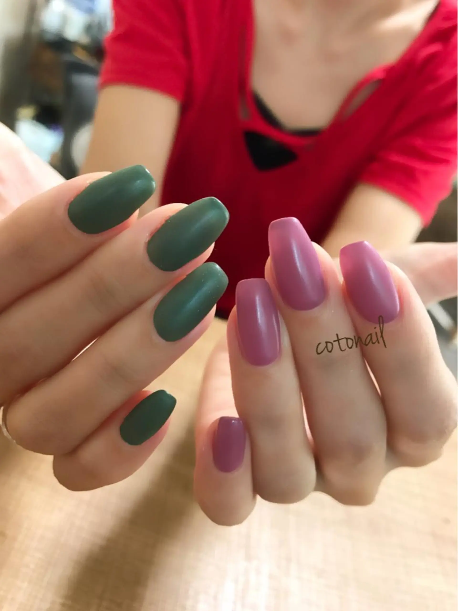 ロング ネイル シンプルネイル ツメトマツゲ .のネイルデザイン