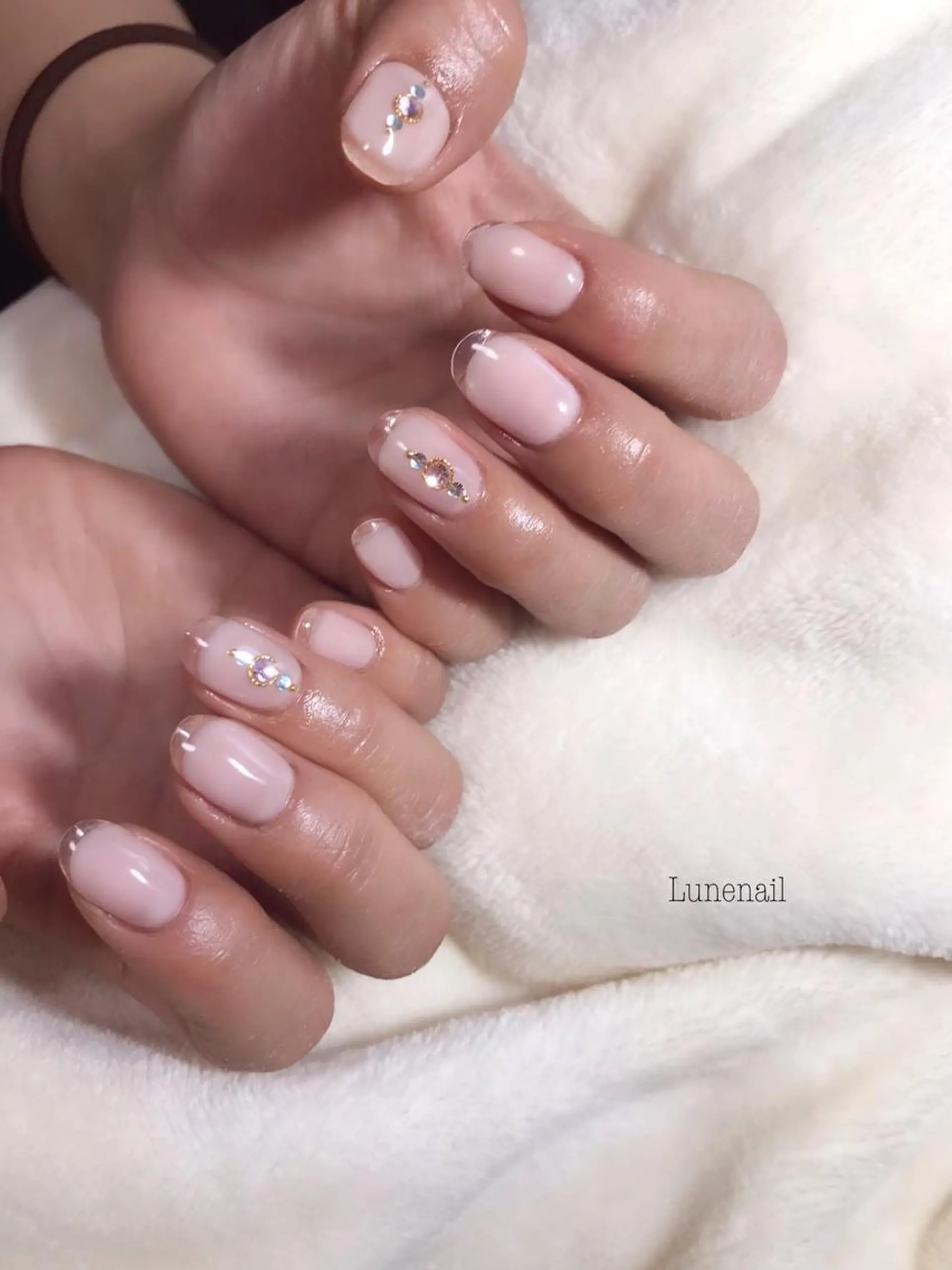 ミディアム Lune nailのネイルデザイン