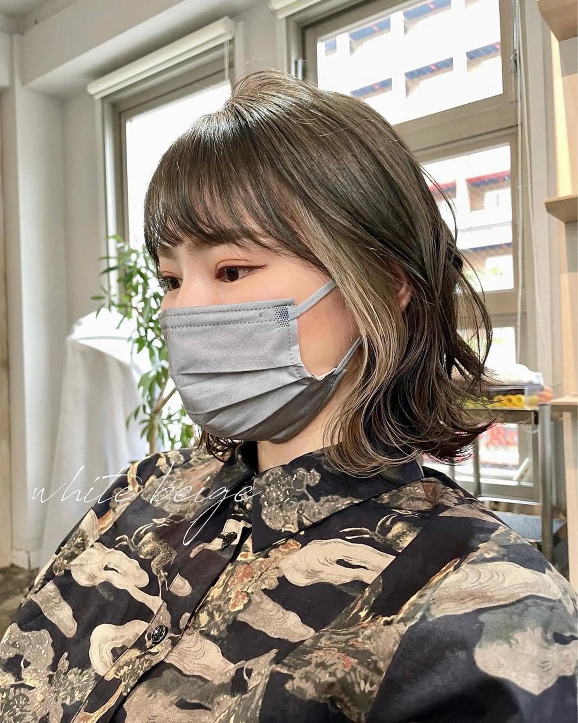 ミディアム カラー 元町神戸 國井椋介のヘアスタイル