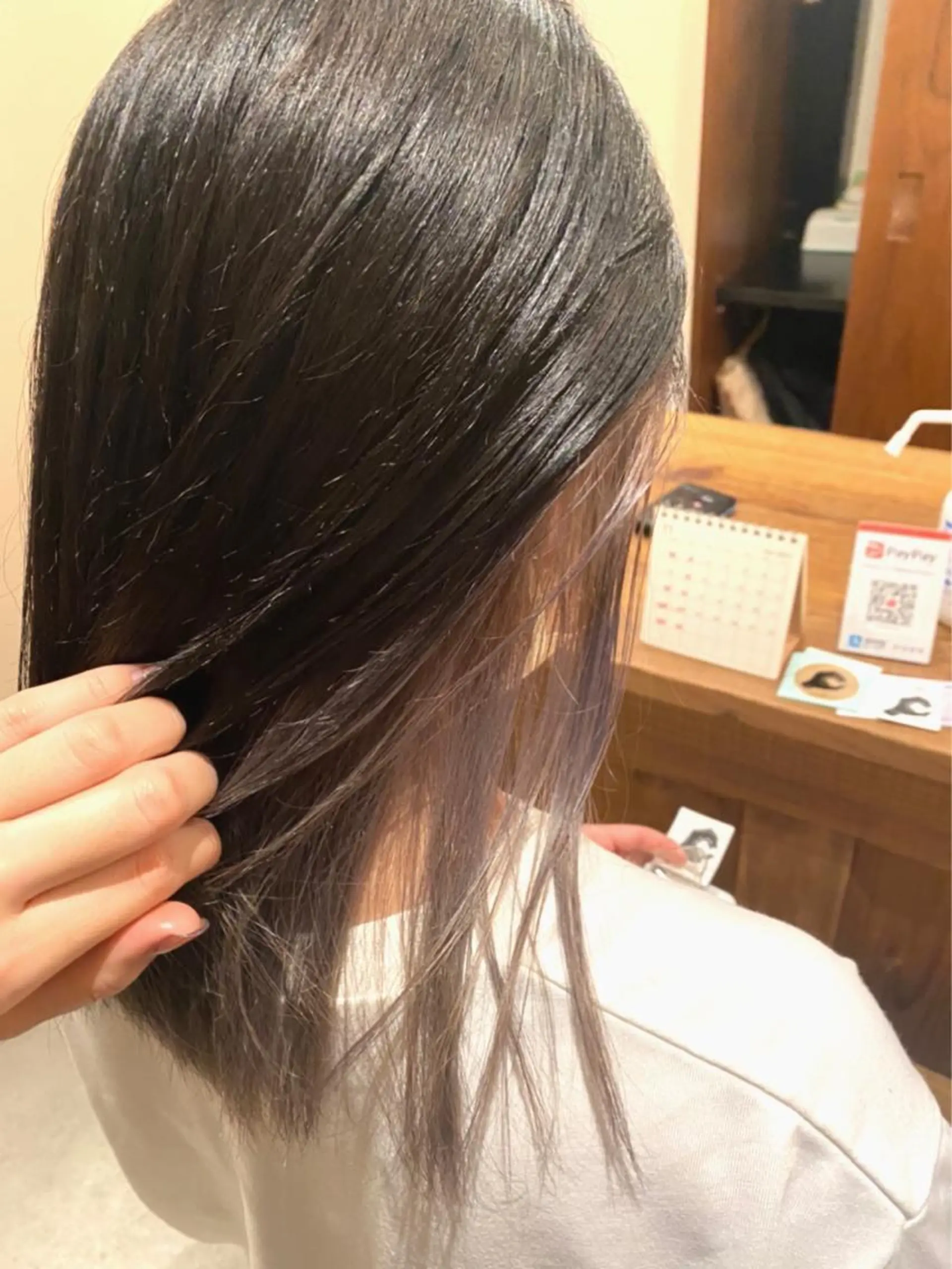 ミディアム 田中 恭子のヘアスタイル
