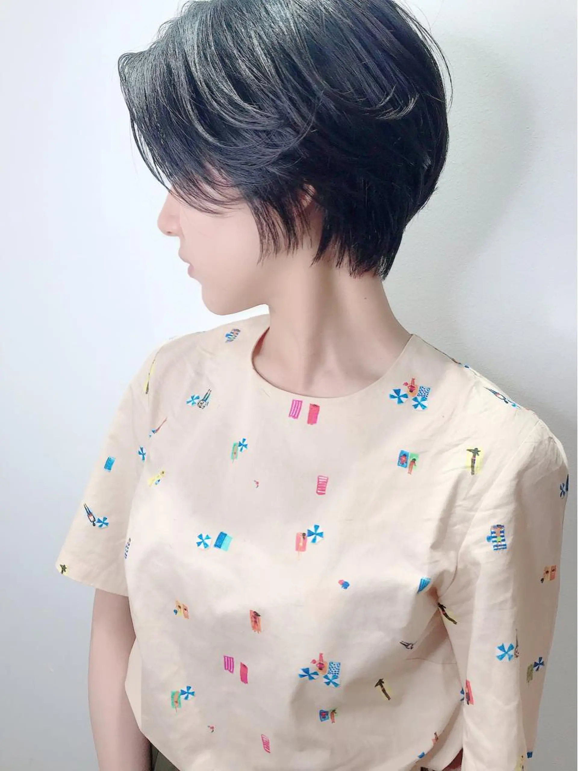 ショート シンプル+αな デザインを 松崎陸のヘアスタイル