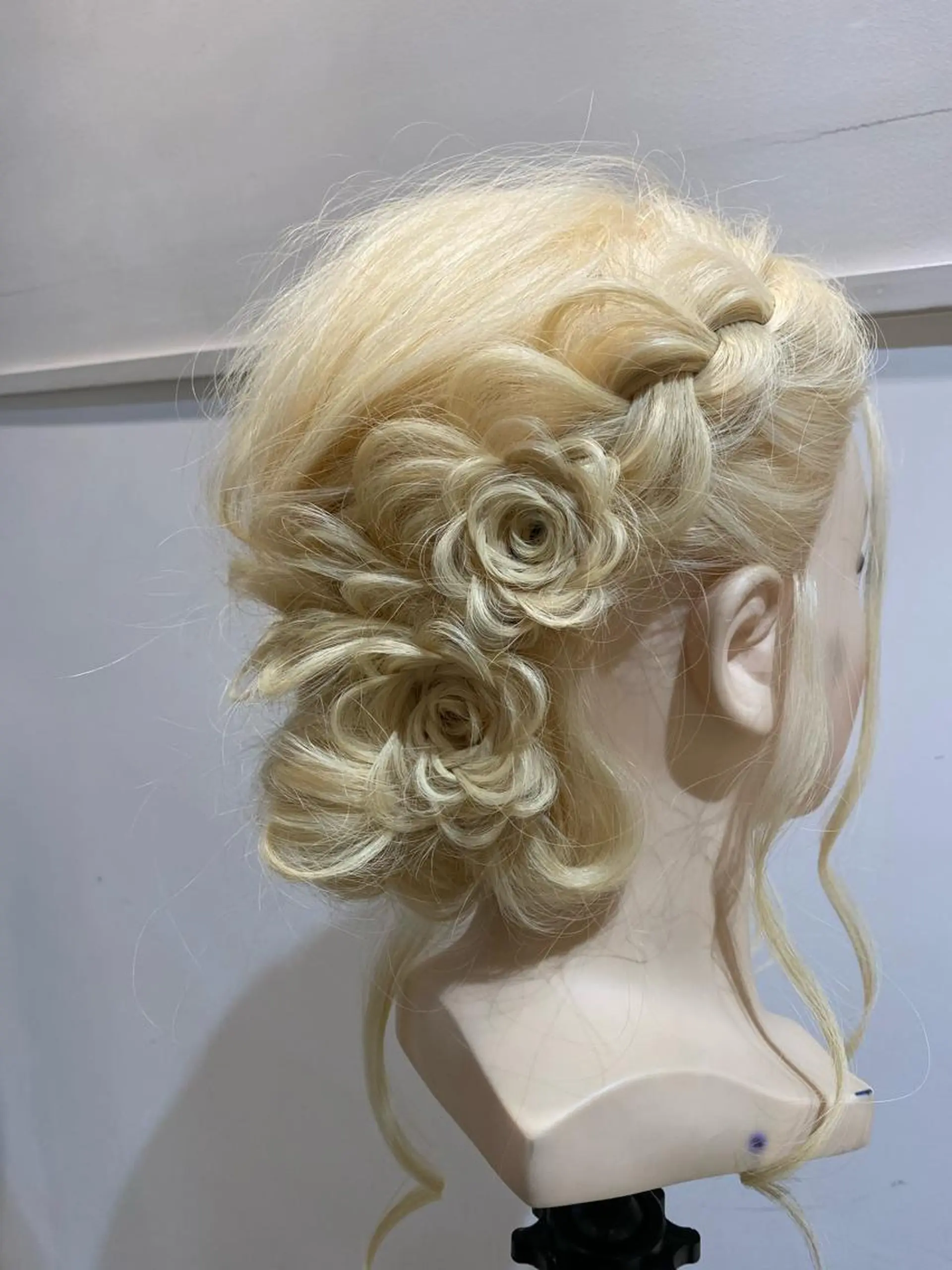 ヘアアレンジ ヘアセット 似合う髪型が 分からない方へのヘアスタイル