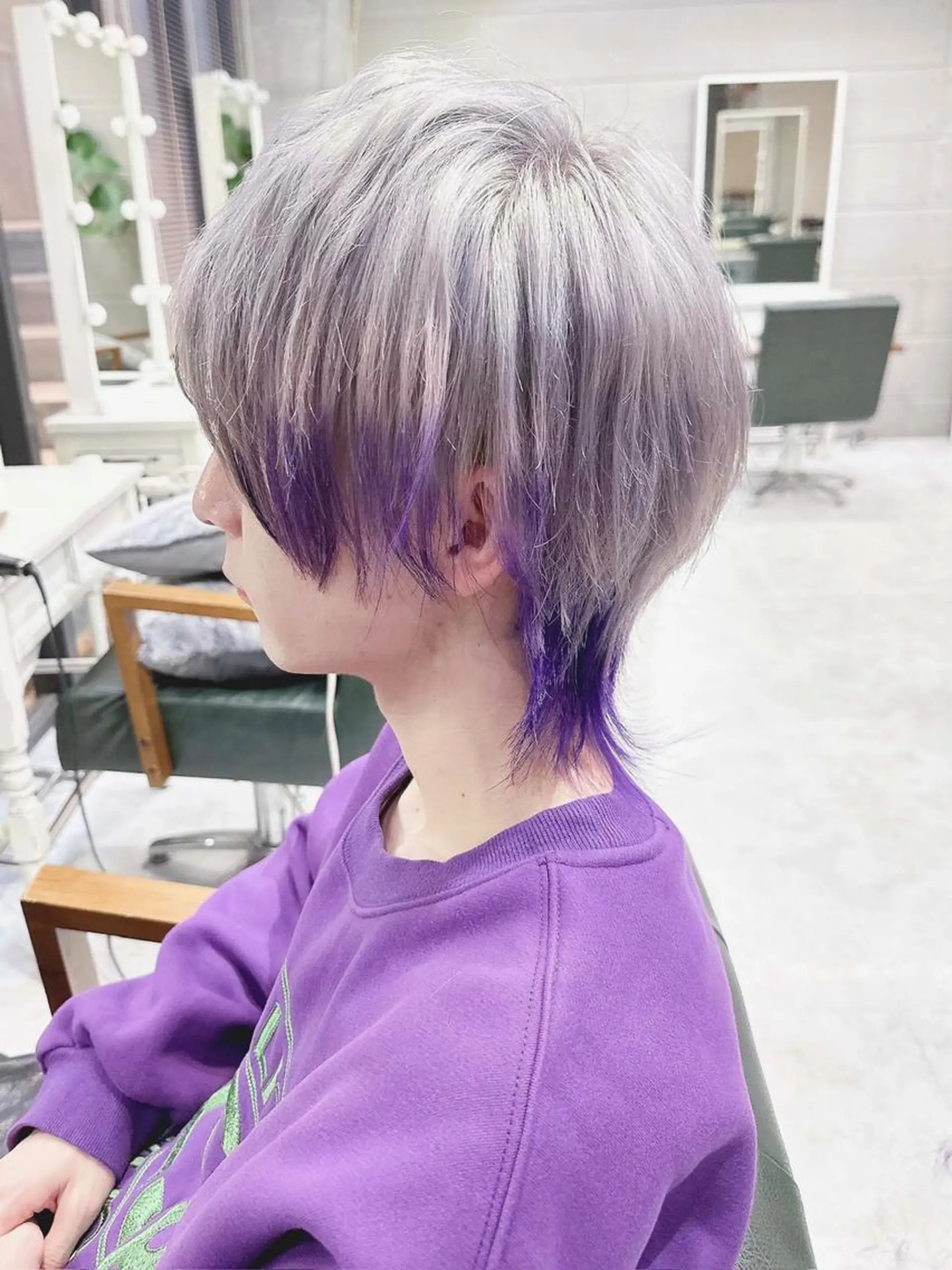 カラー メンズ メンズブリーチ メンズハイトーン メンズウルフカット ブリーチ デザインカラー DAYS Men’sのヘアスタイル