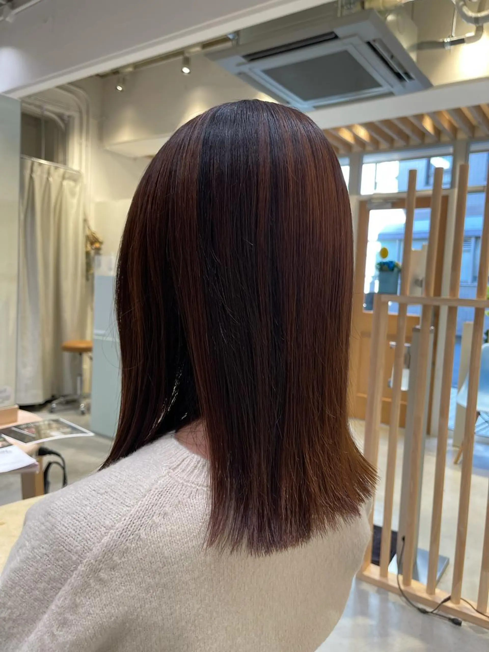 ミディアム カラー カット ヘアカラー 山本 舜也のヘアスタイル