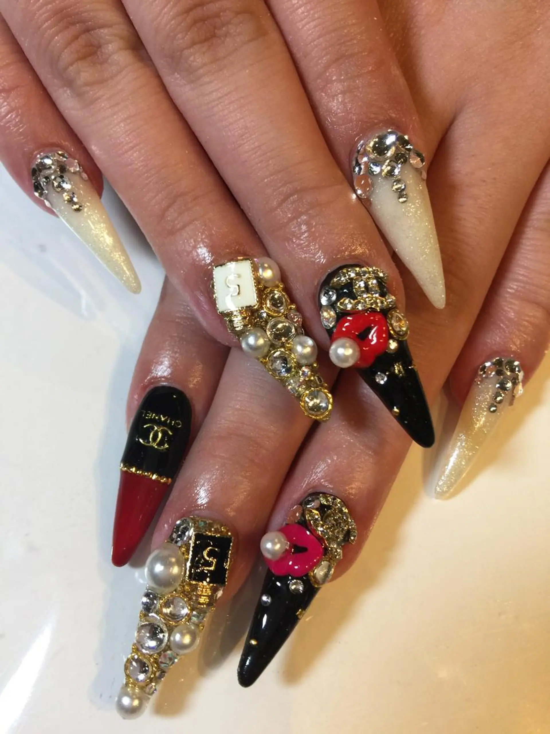 ネイル chatblanc ♡のネイルデザイン