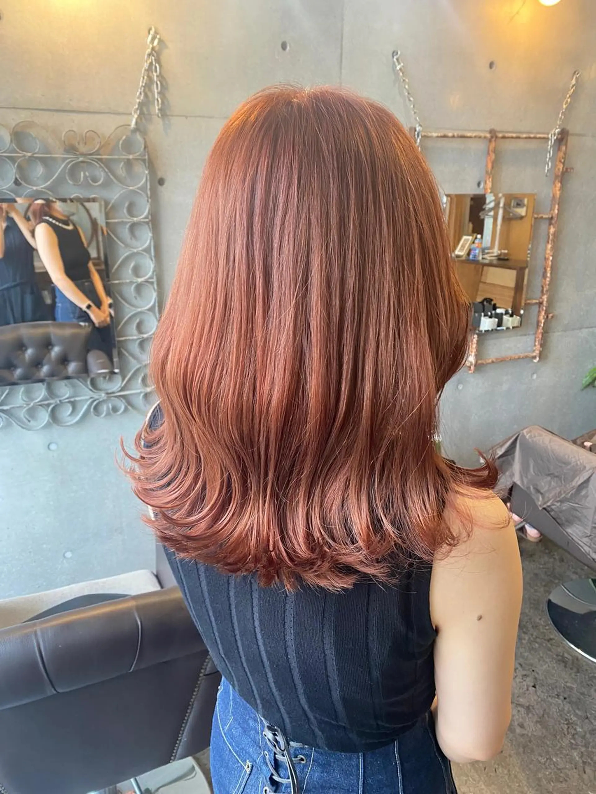 セミロング カラー パーマ ヘアアレンジ メンズ キッズ ネイル マツエク・マツパ アイブロウ カット ヘアカラー トリートメント モリモト サナのヘアスタイル