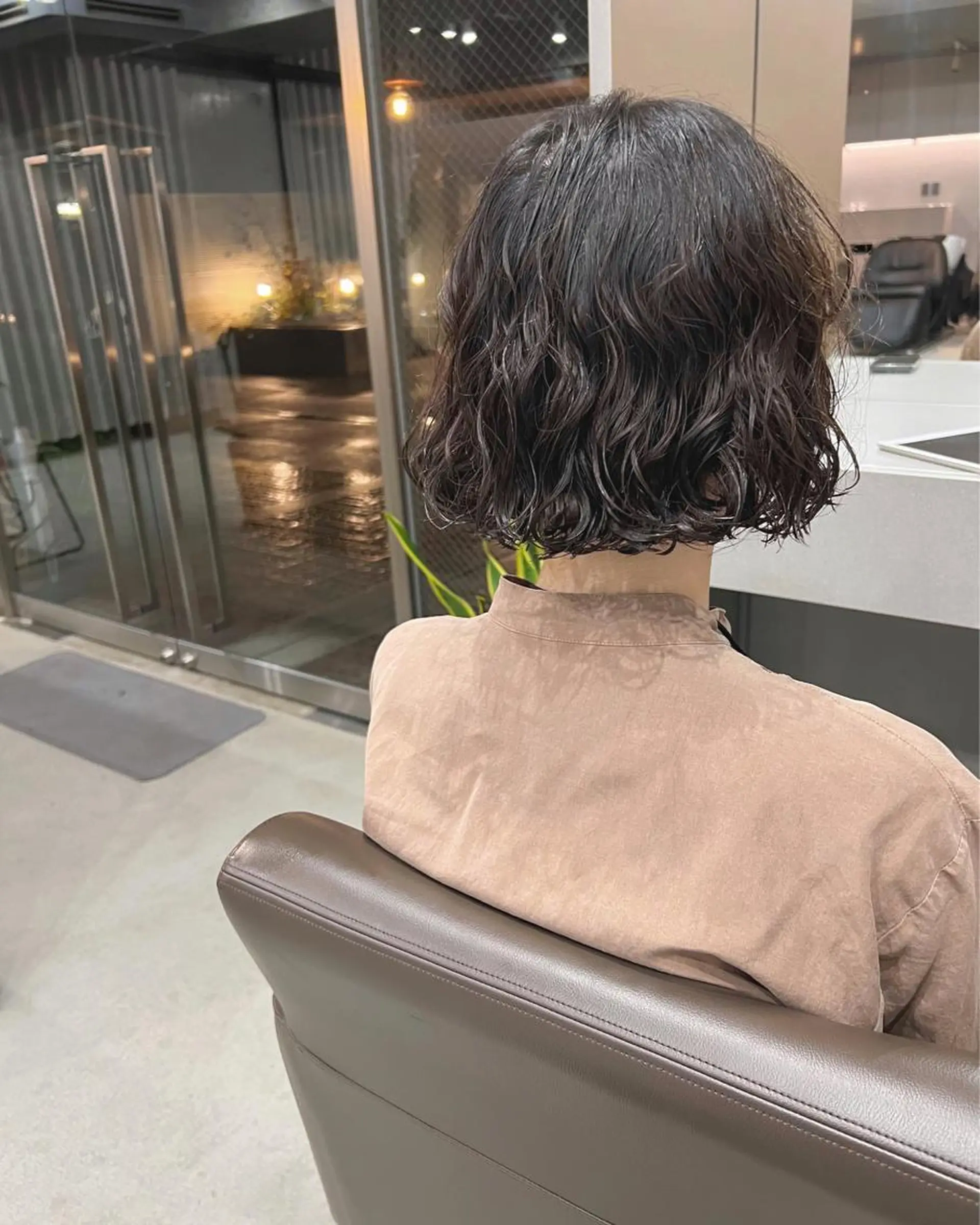 ショート パーマ ボブパーマコテ巻き風 パーマNo1深江秀平のヘアスタイル