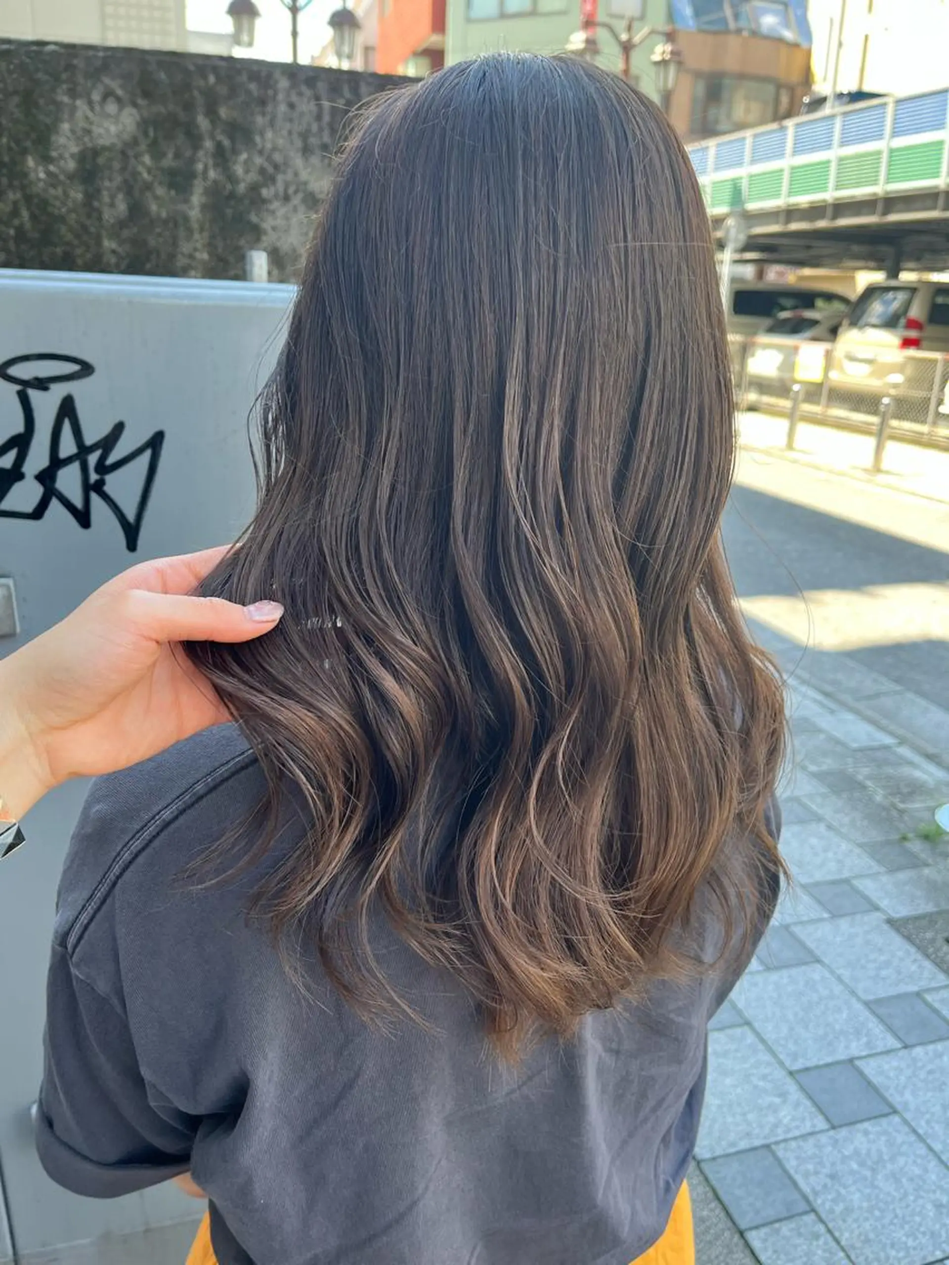 ロング カラー ベージュカラー オリーブベージュ BAROQUE gotou 🌙のヘアスタイル