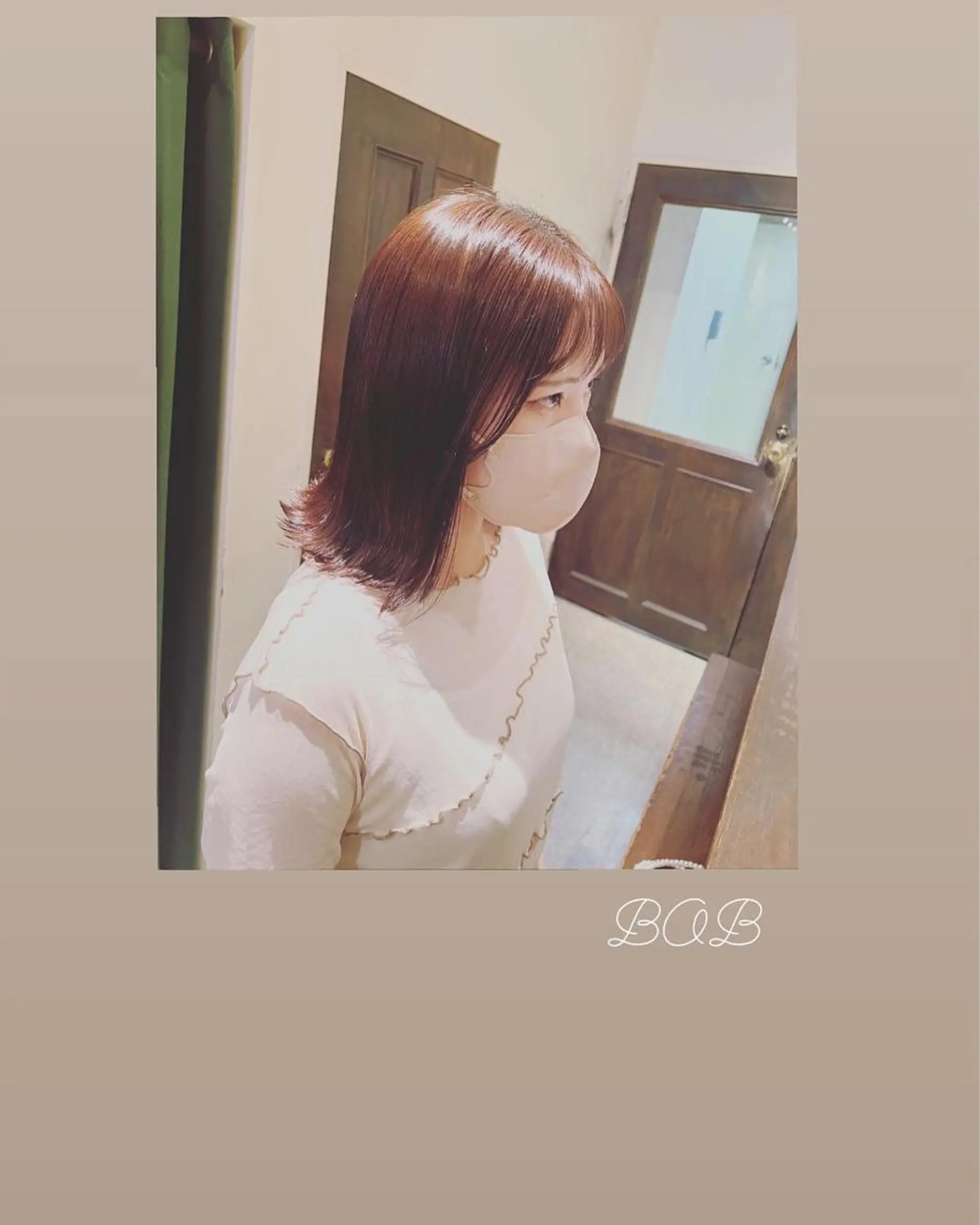 ミディアム ボブ 外ハネヘア ハイライト/インナー /ブリーチ/レイヤーのヘアスタイル